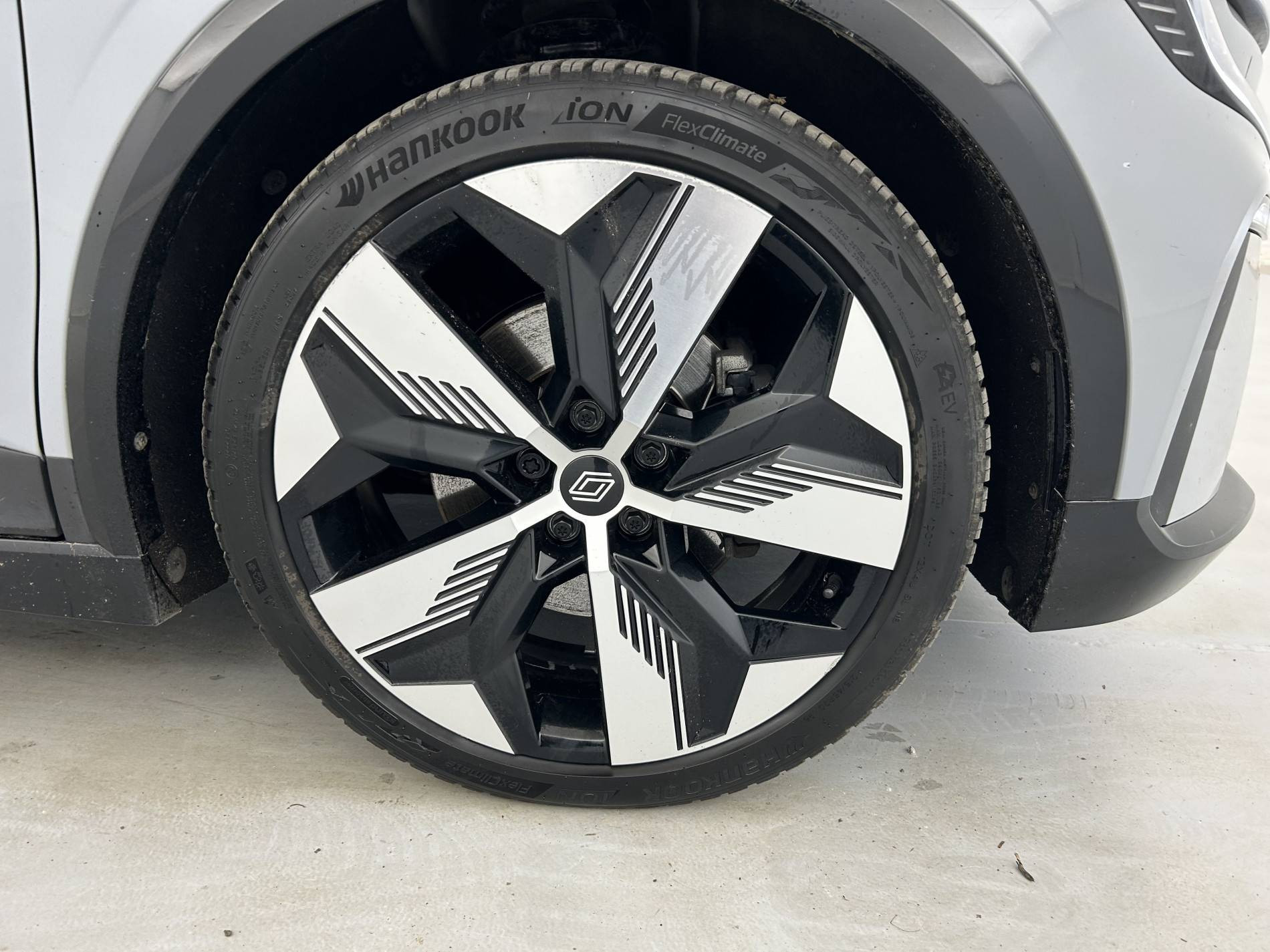 Vente en ligne Renault Megane E-Tech  EV60 220 ch super charge au prix de 20 990 €