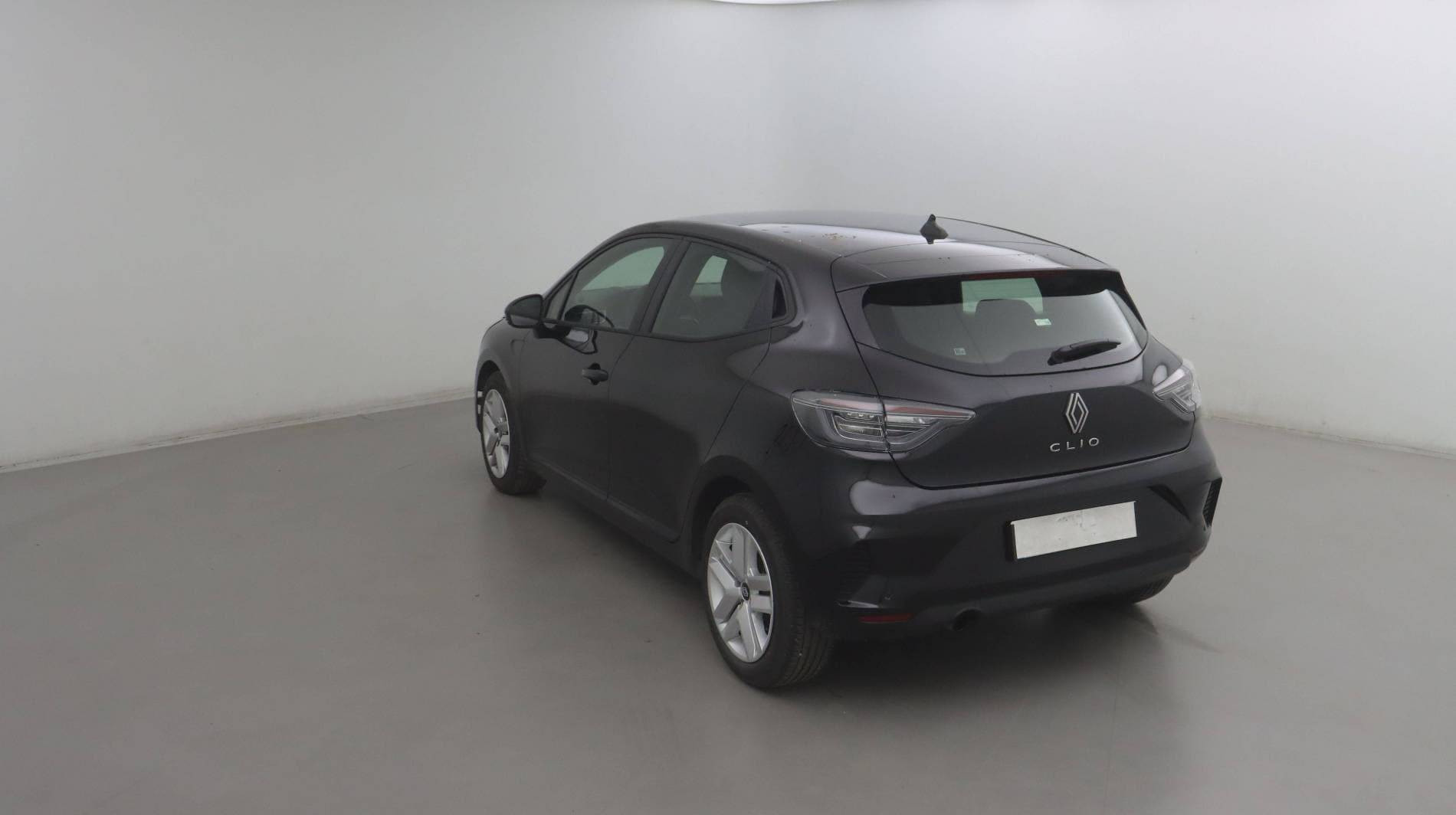 Vente en ligne Renault Clio 5 Clio Blue dCi 100 ch GSR2 au prix de 18 200 €