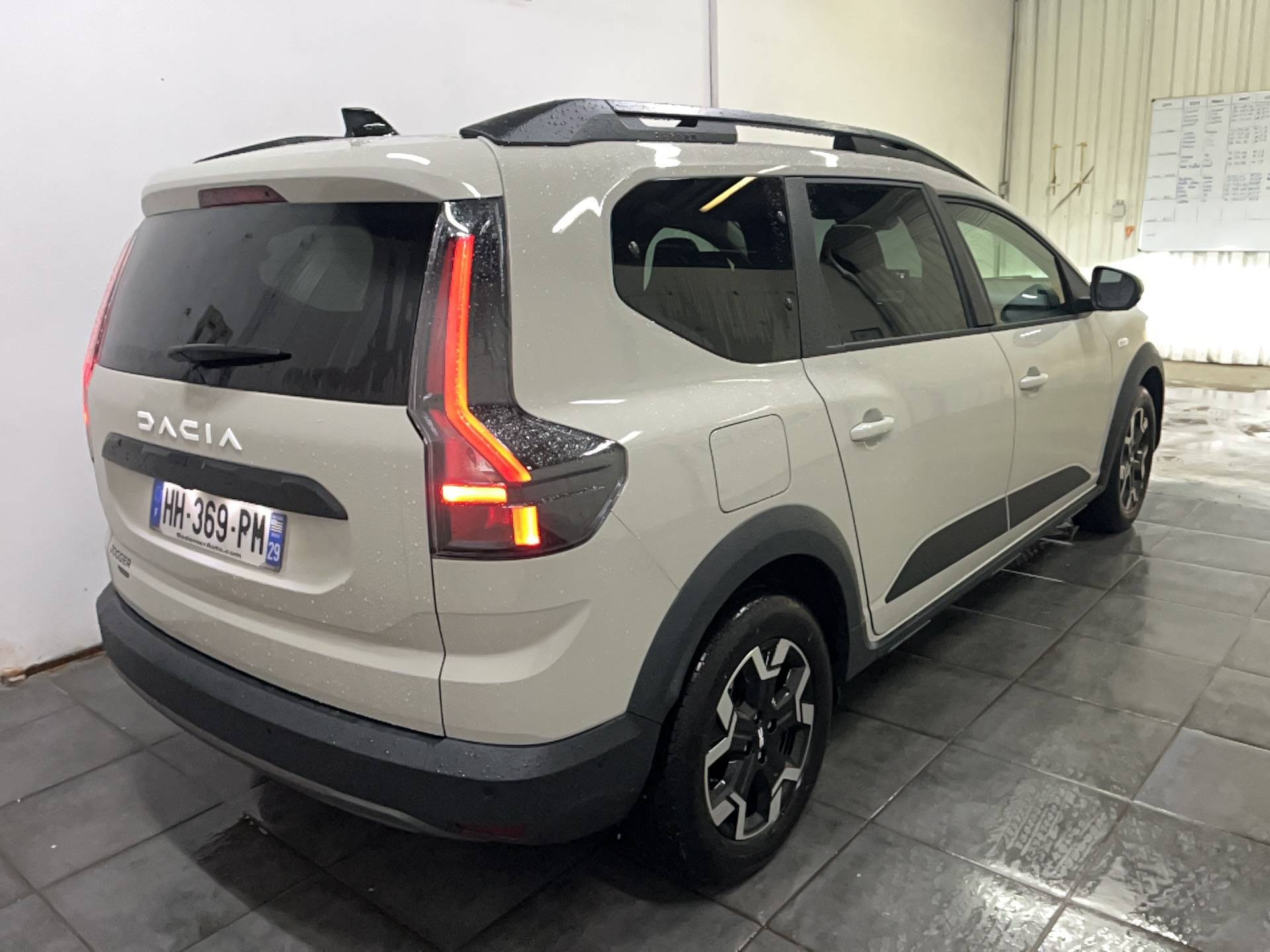 Vente en ligne Dacia Jogger  155 7 places au prix de 29 300 €