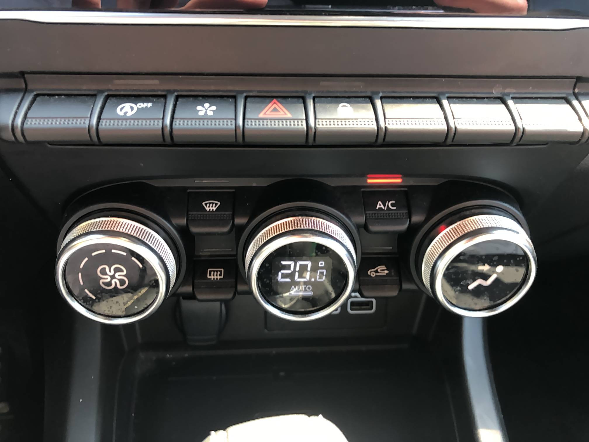 Vente en ligne Renault Arkana  mild hybrid 140 EDC GSR2 au prix de 21 990 €