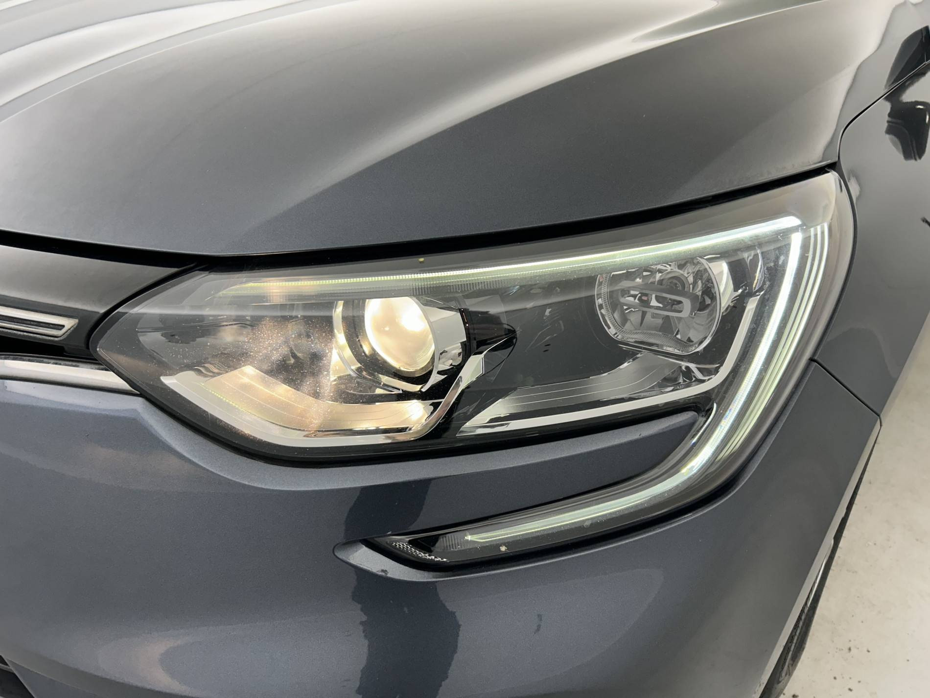Vente en ligne Renault Megane 4 Mégane IV Berline TCe 100 Energy au prix de 10 590 €