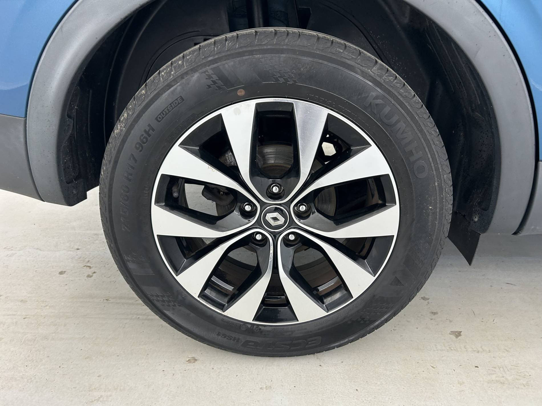 Vente en ligne Renault Arkana  mild hybrid 140 EDC FAP - 22 au prix de 17 490 €