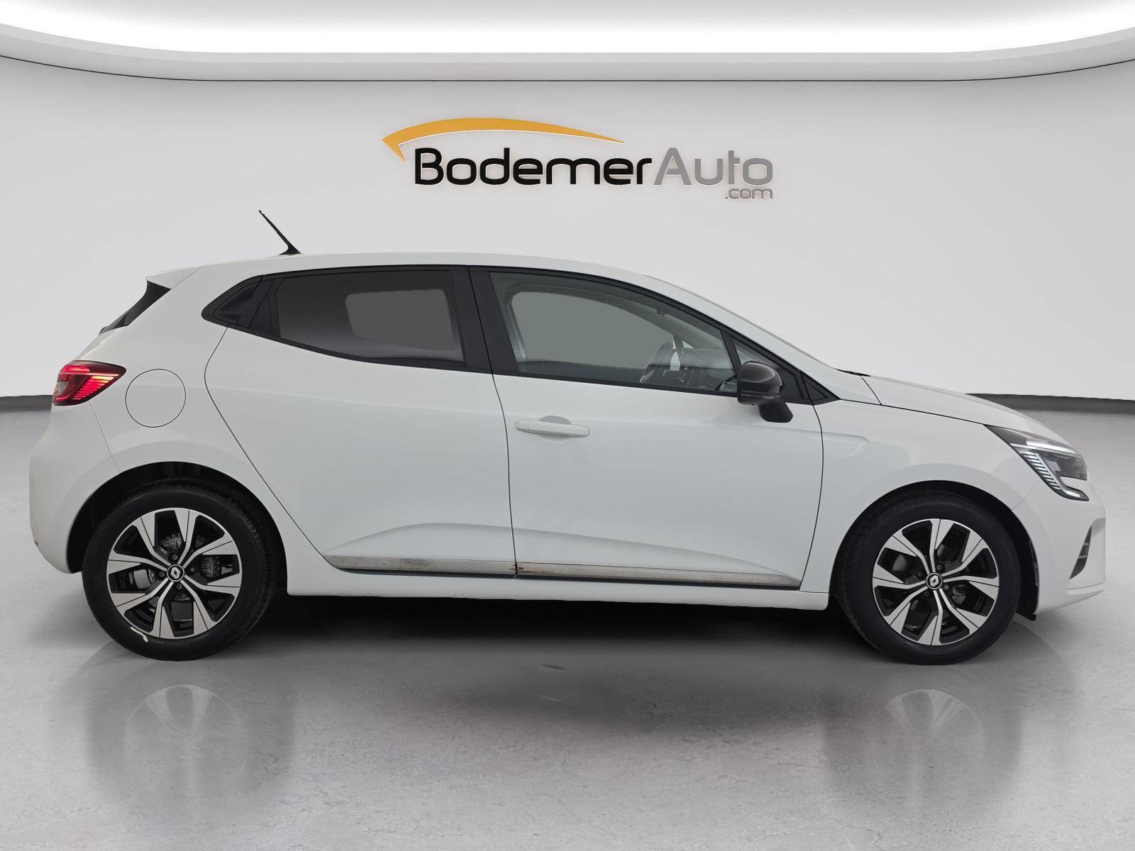Vente en ligne Renault Clio 5 Clio SCe 65 au prix de 13 900 €