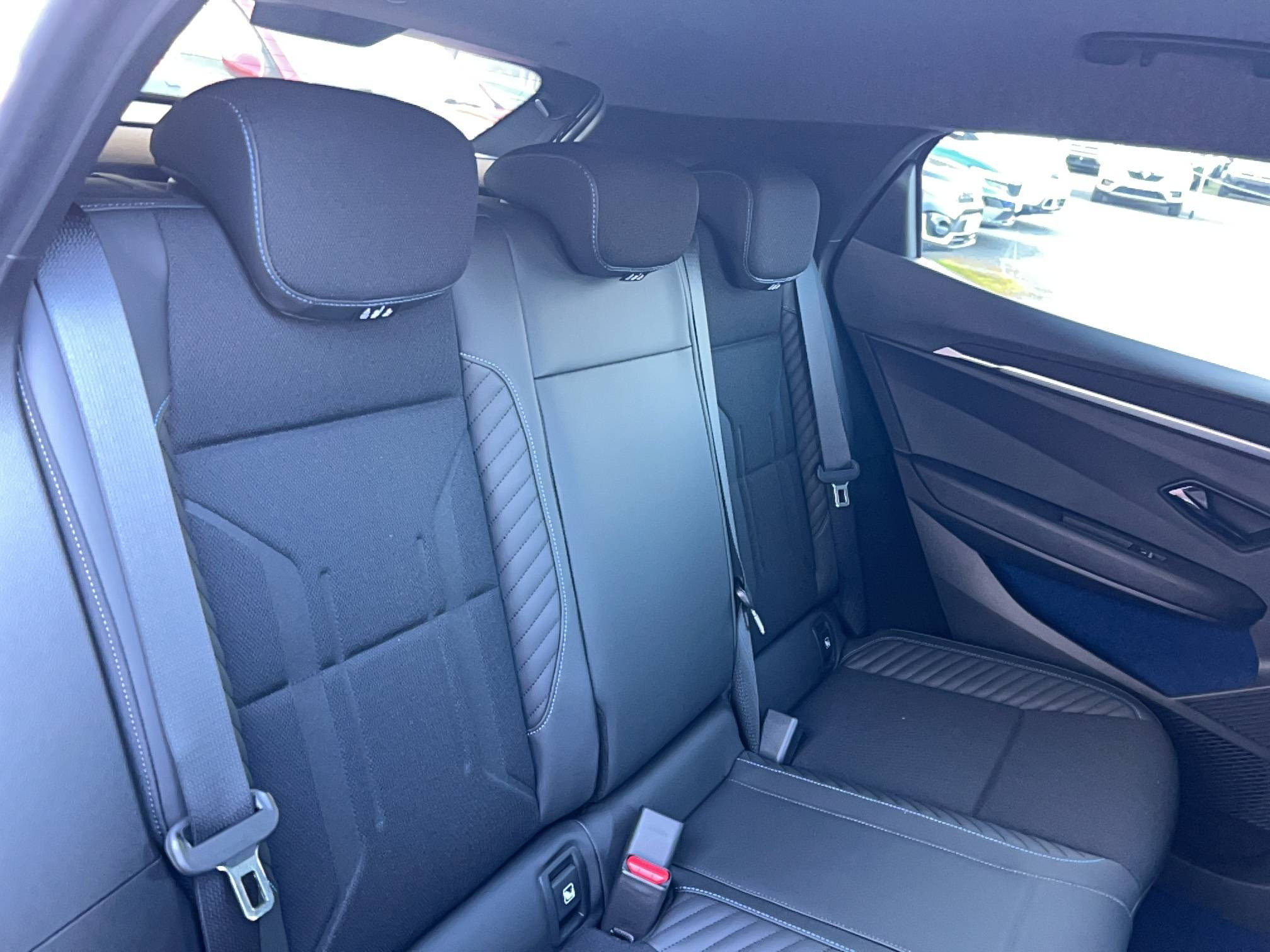 Vente en ligne Renault Megane E-Tech  220 ch autonomie confort au prix de 42 990 €