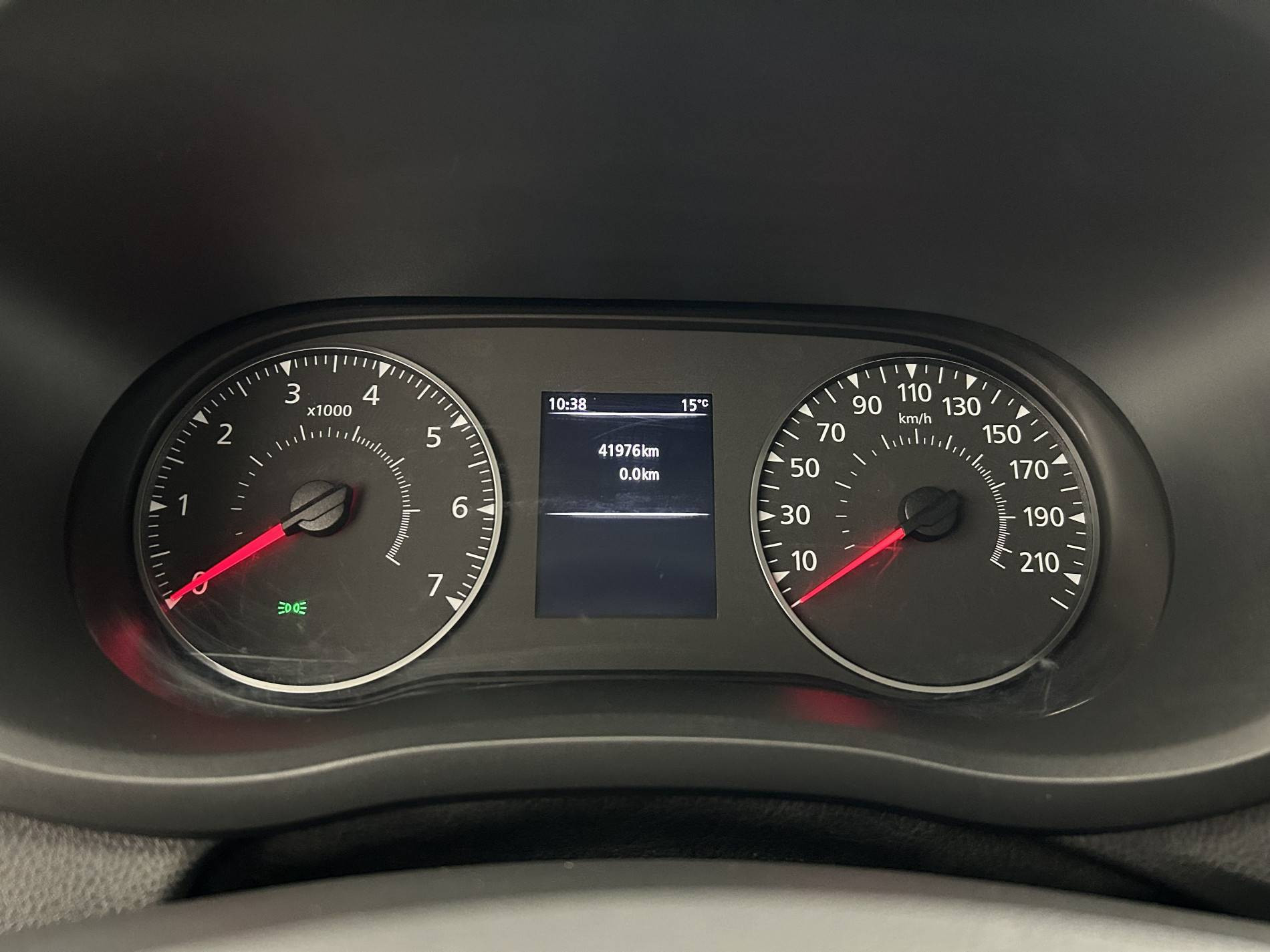 Vente en ligne Renault Master Fourgon MASTER FGN TRAC F3500 L2H2 BLUE DCI 135 au prix de 23 790 €