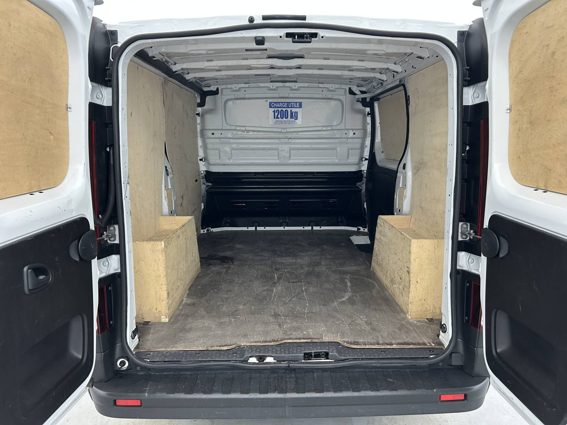 Vente en ligne Renault Trafic FG CF L1H1 3T blue dci 130 E6E au prix de 24 990 €