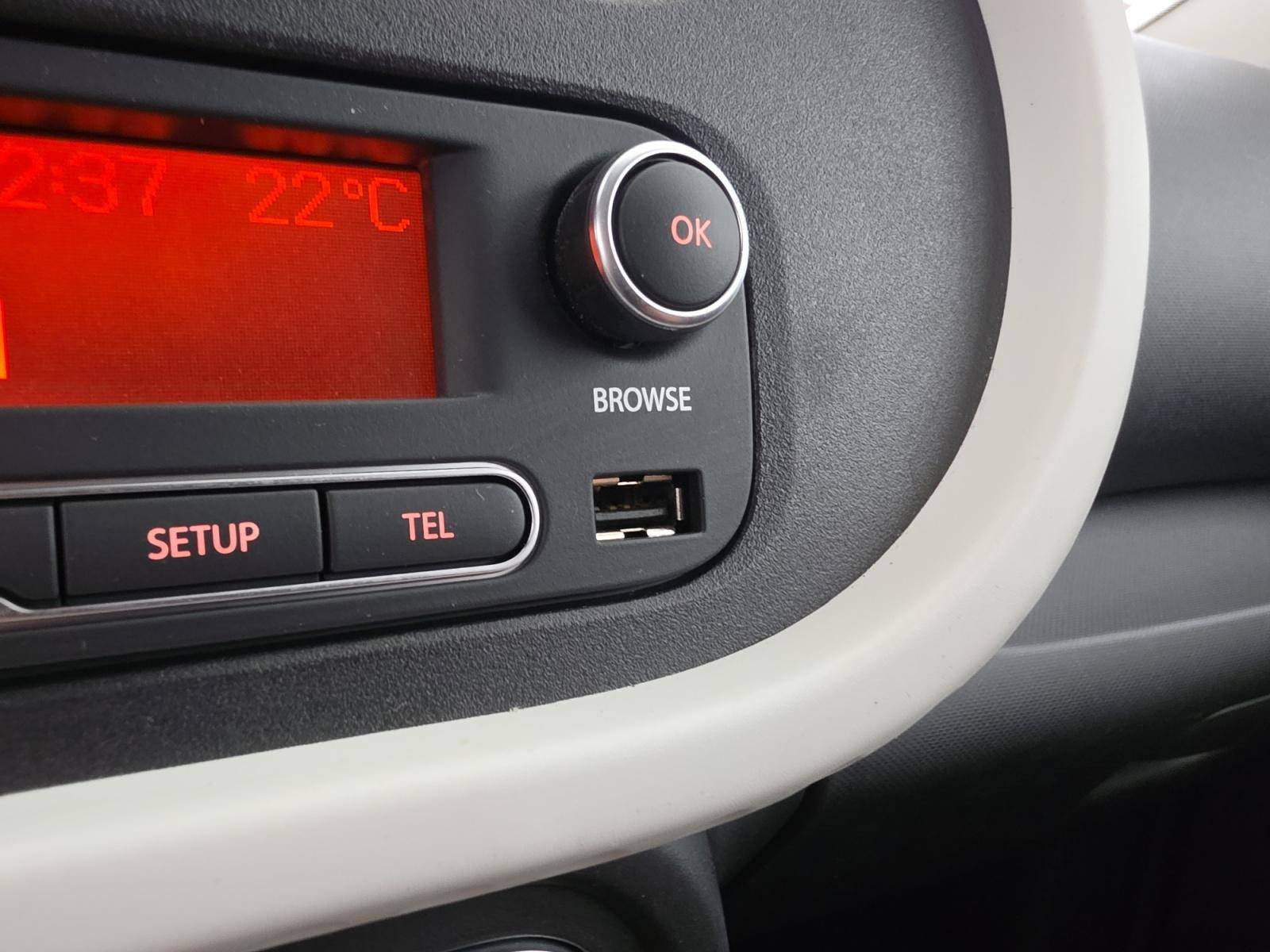 Vente en ligne Renault Twingo Electrique Twingo III E-Tech au prix de 12 900 €