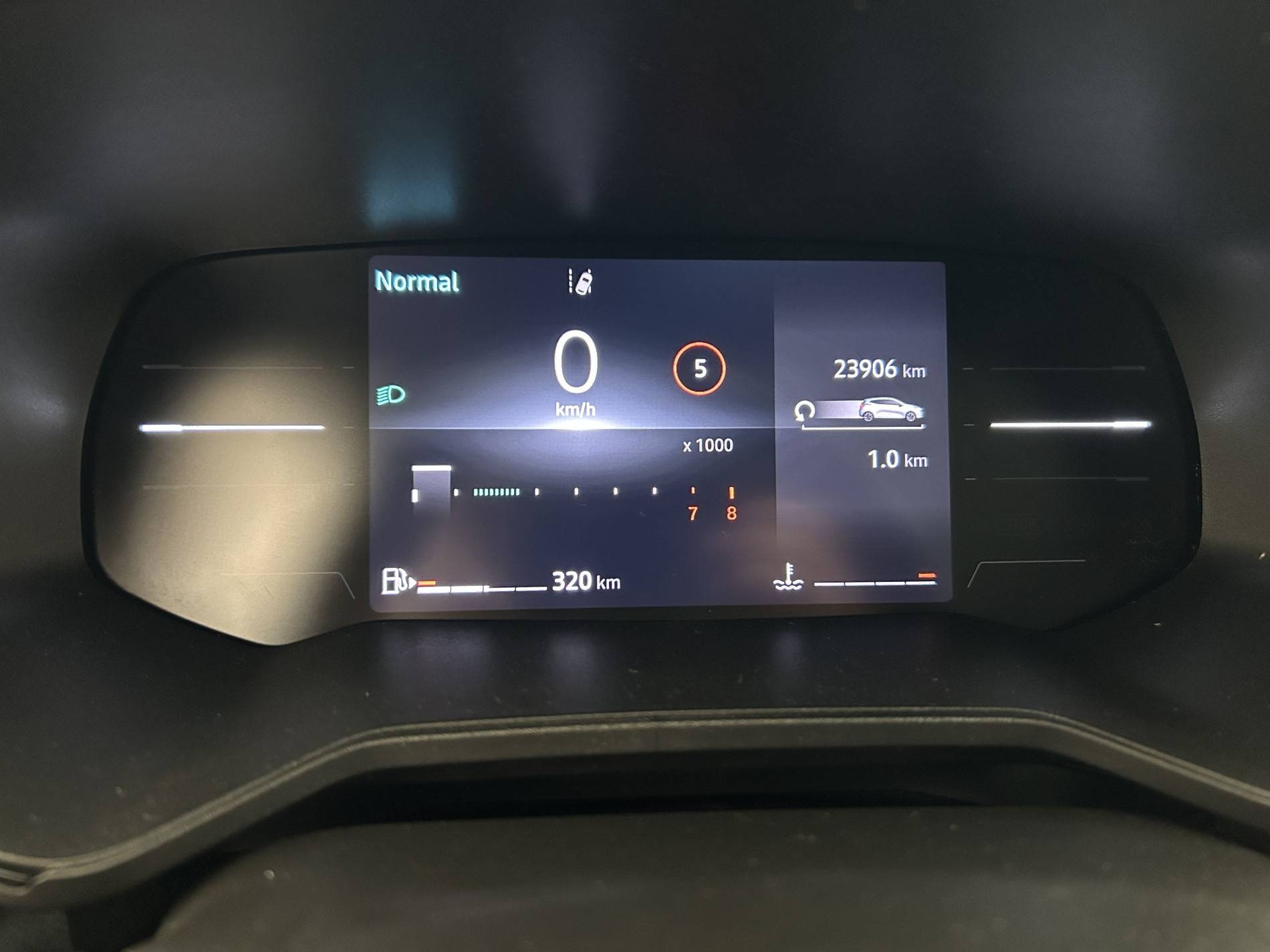 Vente en ligne Renault Clio 5 Clio TCe 90 au prix de 15 290 €