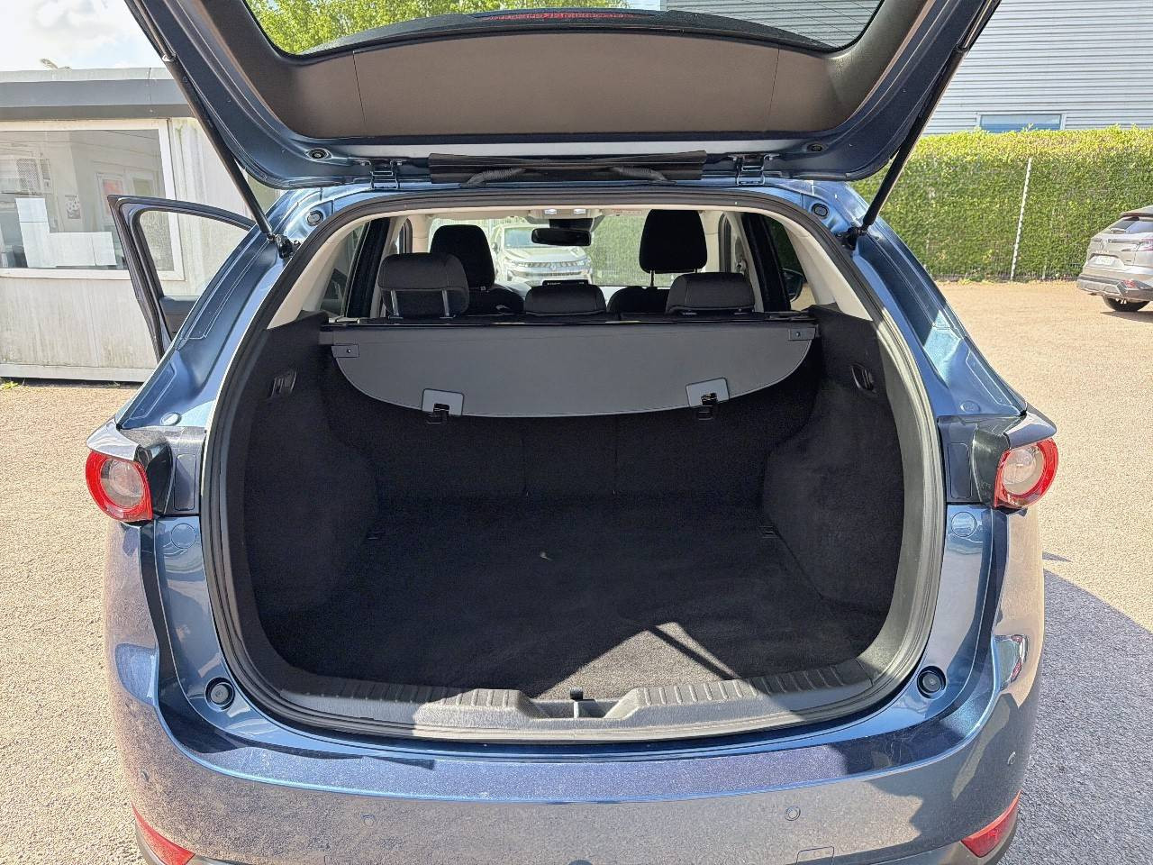 Vente en ligne Mazda CX-5 CX-5 2.2L Skyactiv-D 150 ch 4x2 au prix de 19 990 €