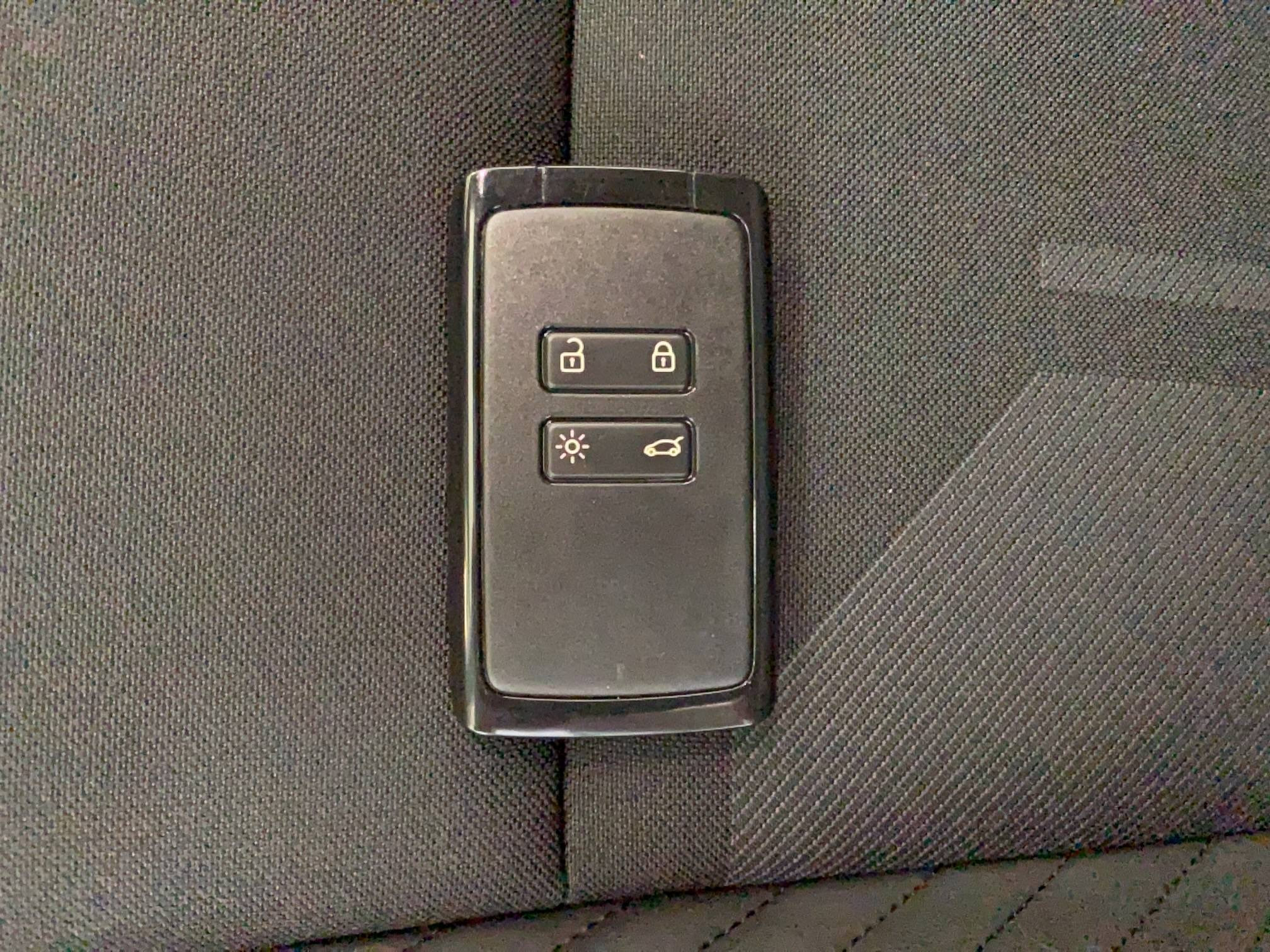 Vente en ligne Renault Clio 5 Clio TCe 90 GSR2 au prix de 23 490 €