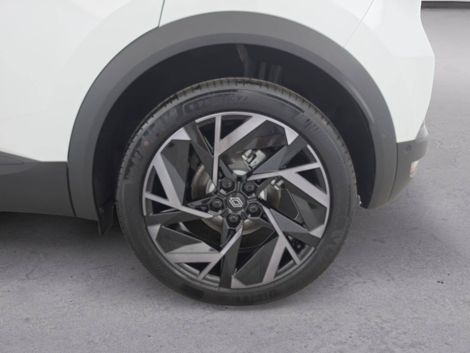 Vente en ligne Renault Captur  E-Tech full hybrid 160 ch au prix de 31 490 €