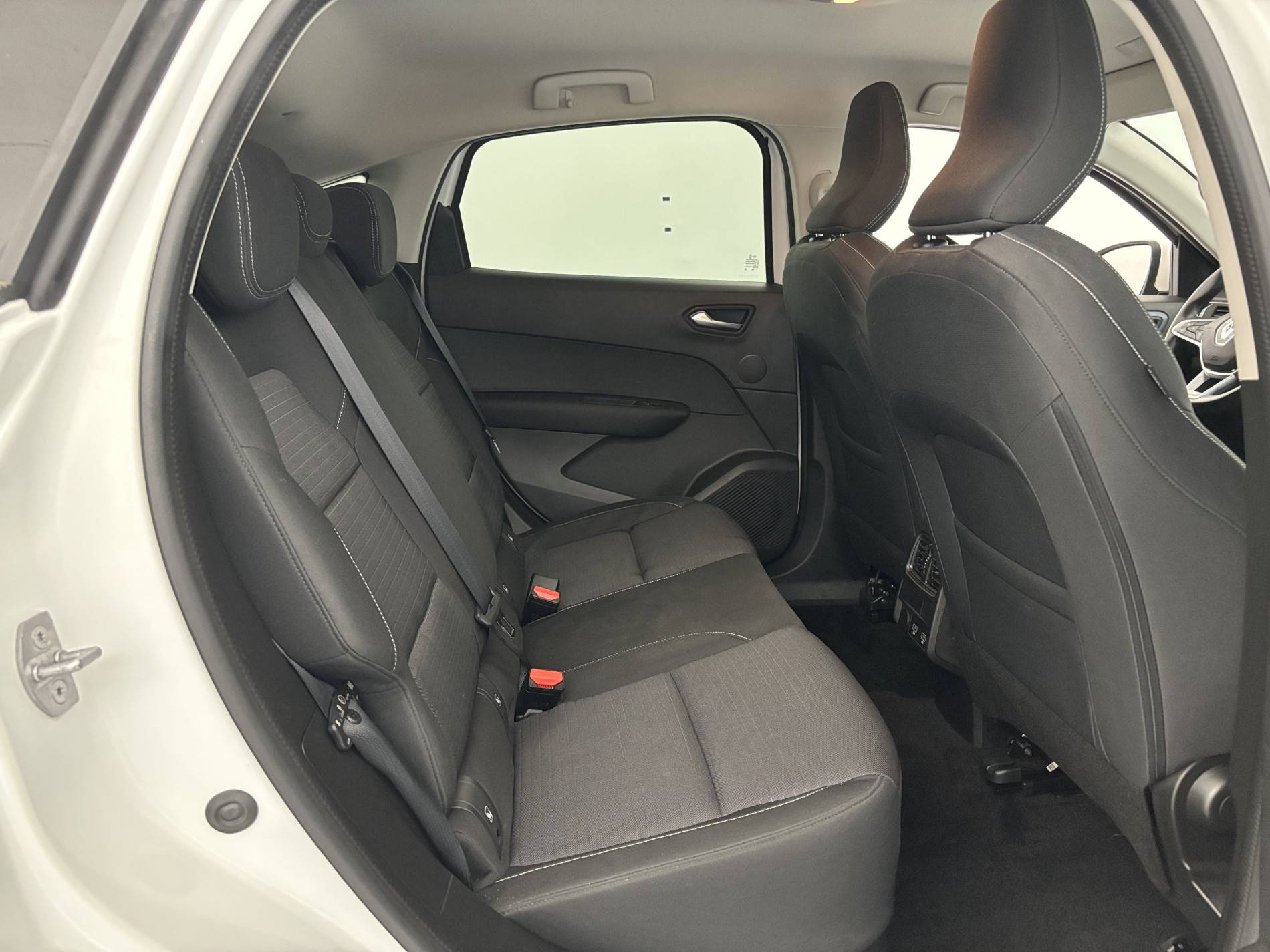Vente en ligne Renault Arkana  E-Tech hybride 145 - 22 au prix de 16 790 €