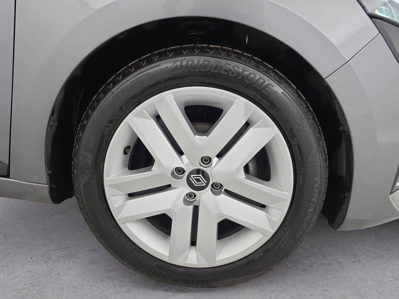 Vente en ligne Renault Clio 5 Clio TCe 90 au prix de 14 690 €