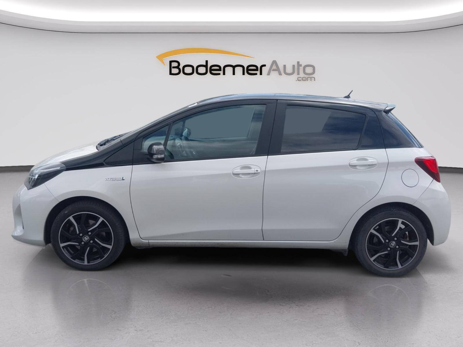 Vente en ligne Toyota Yaris Yaris Hybride 100h au prix de 14 490 €
