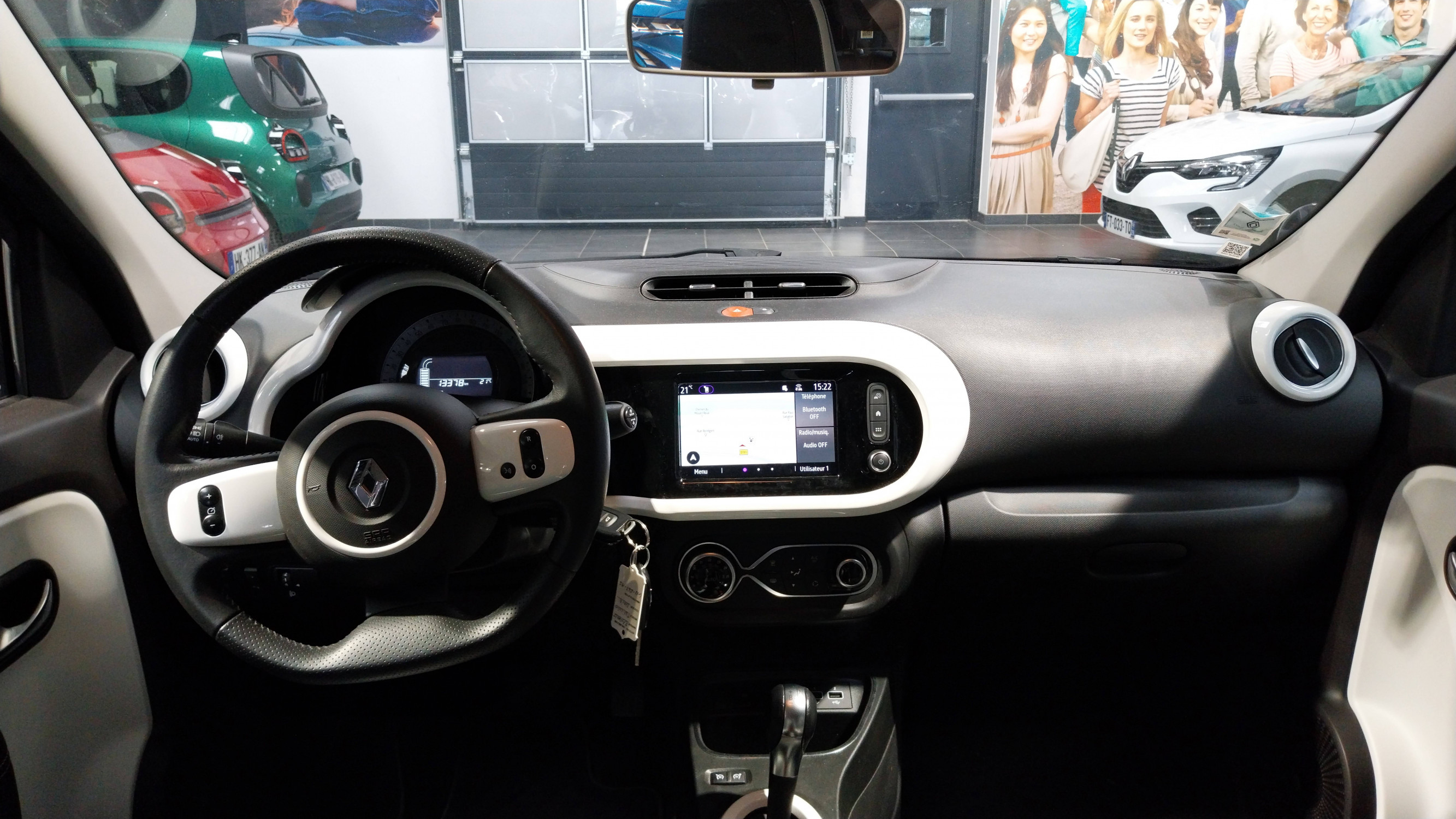 Vente en ligne Renault Twingo Electrique Twingo III E-Tech au prix de 13 990 €