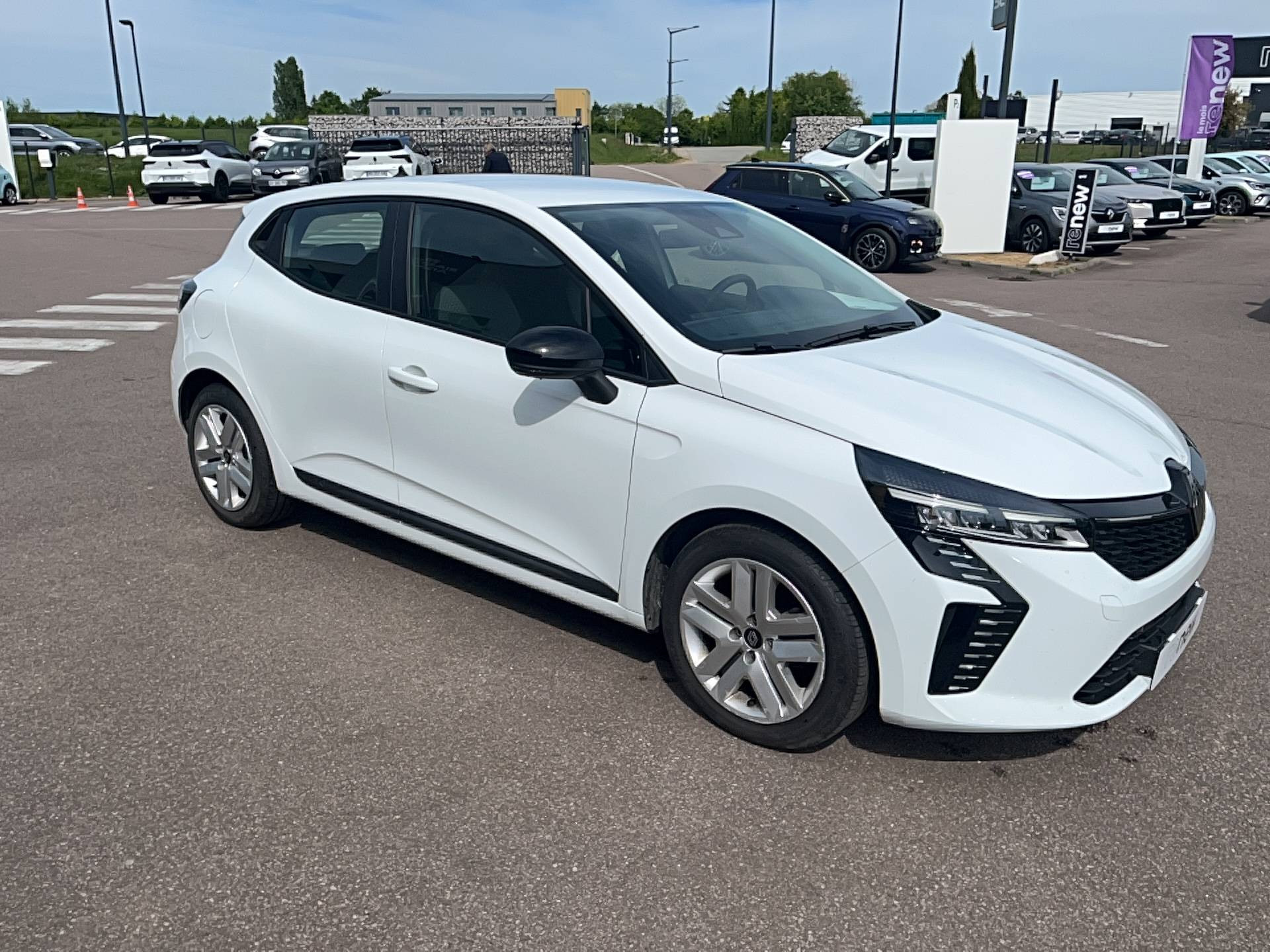 Vente en ligne Renault Clio 5 Clio TCe 90 au prix de 16 990 €