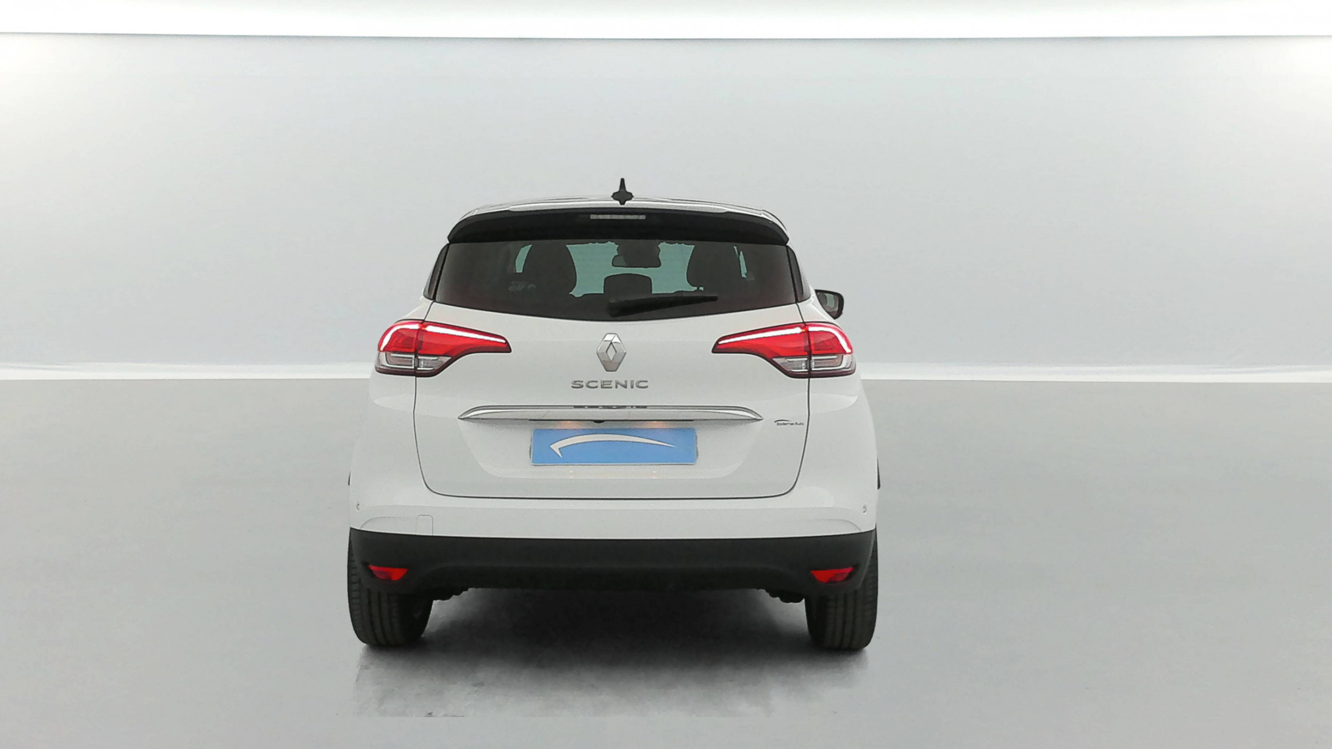 Vente en ligne Renault Scenic 4 Scenic TCe 140 Energy EDC au prix de 18 790 €