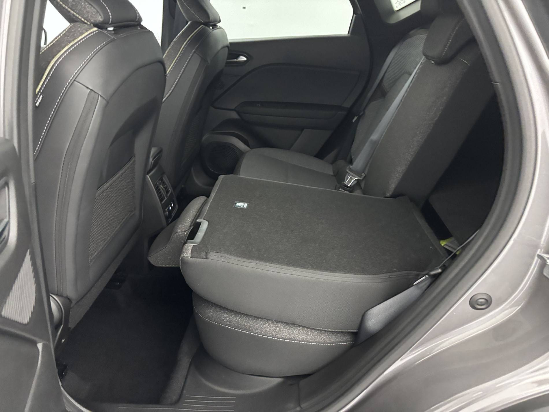 Vente en ligne Renault Captur  TCe 115 ch au prix de 23 990 €