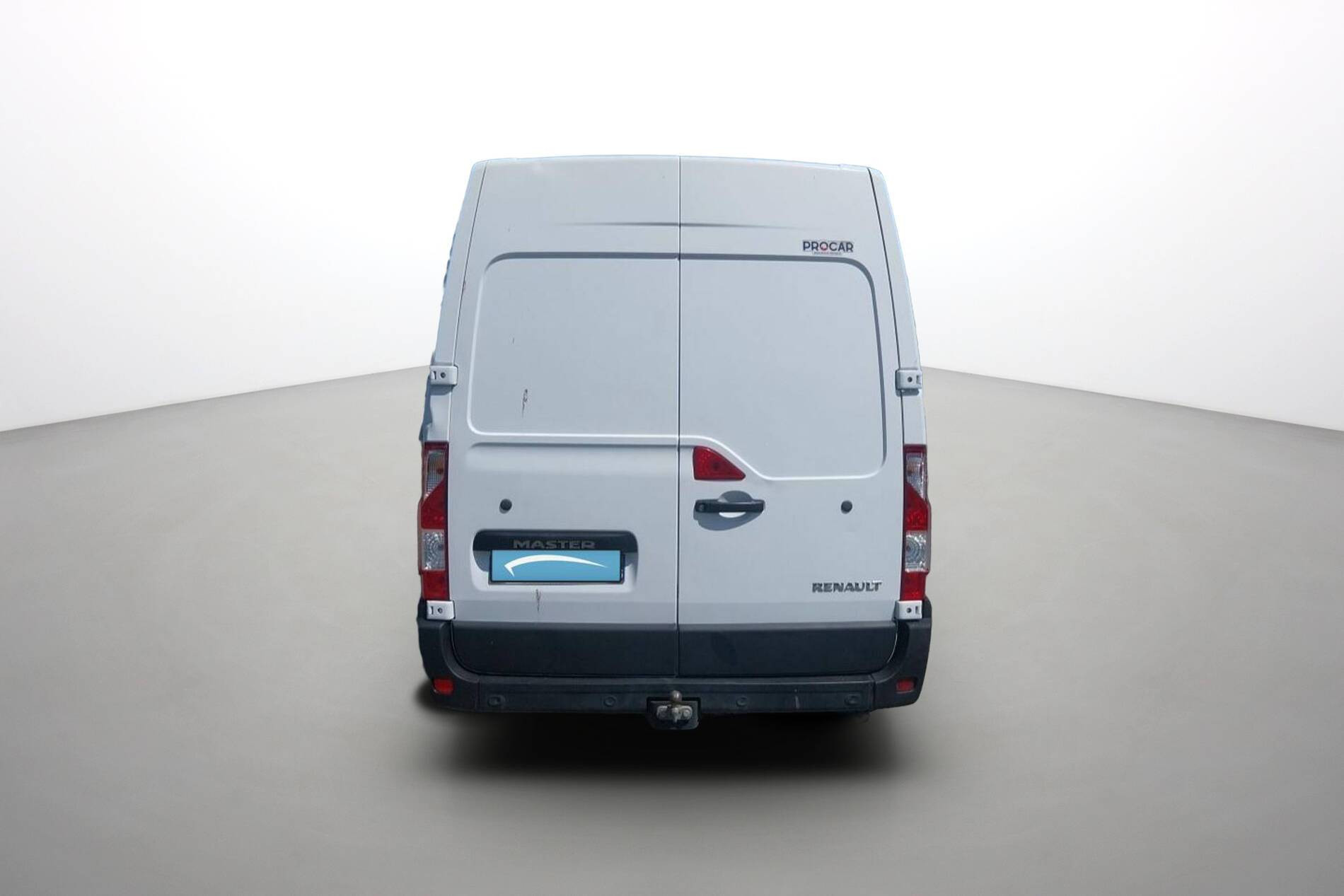Vente en ligne Renault Master Fourgon MASTER CA TRAC F3500 L3H2 BLUE DCI 135 au prix de 24 990 €