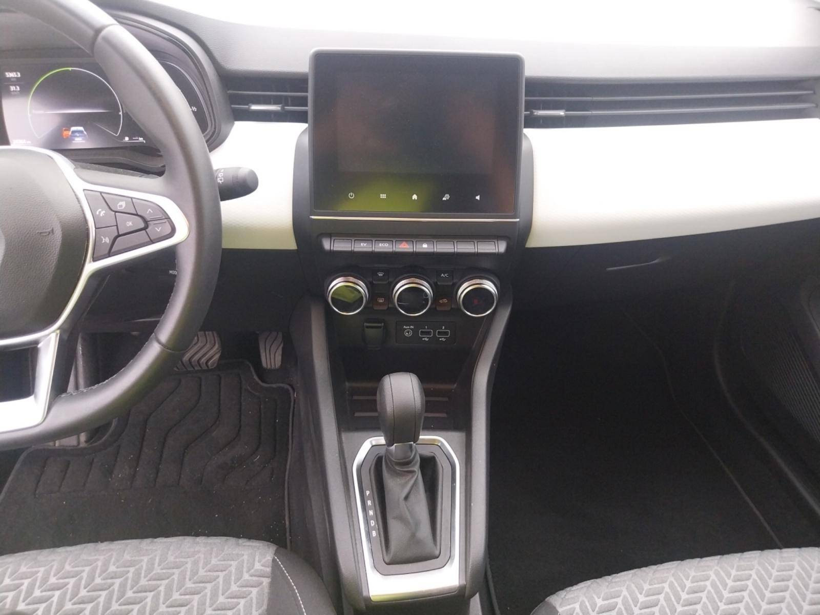 Vente en ligne Renault Clio 5 Clio E-Tech full hybrid 145 au prix de 16 990 €