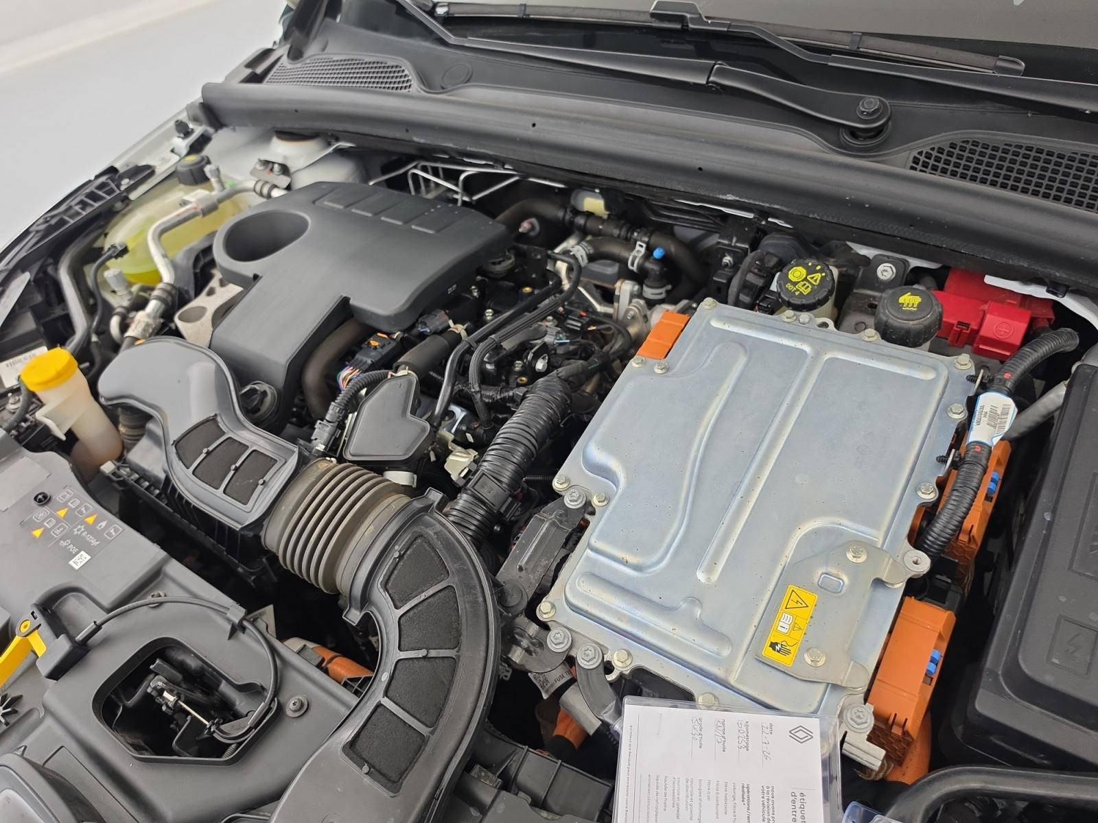 Vente en ligne Renault Clio 5 Clio E-Tech full hybrid 145 au prix de 15 990 €