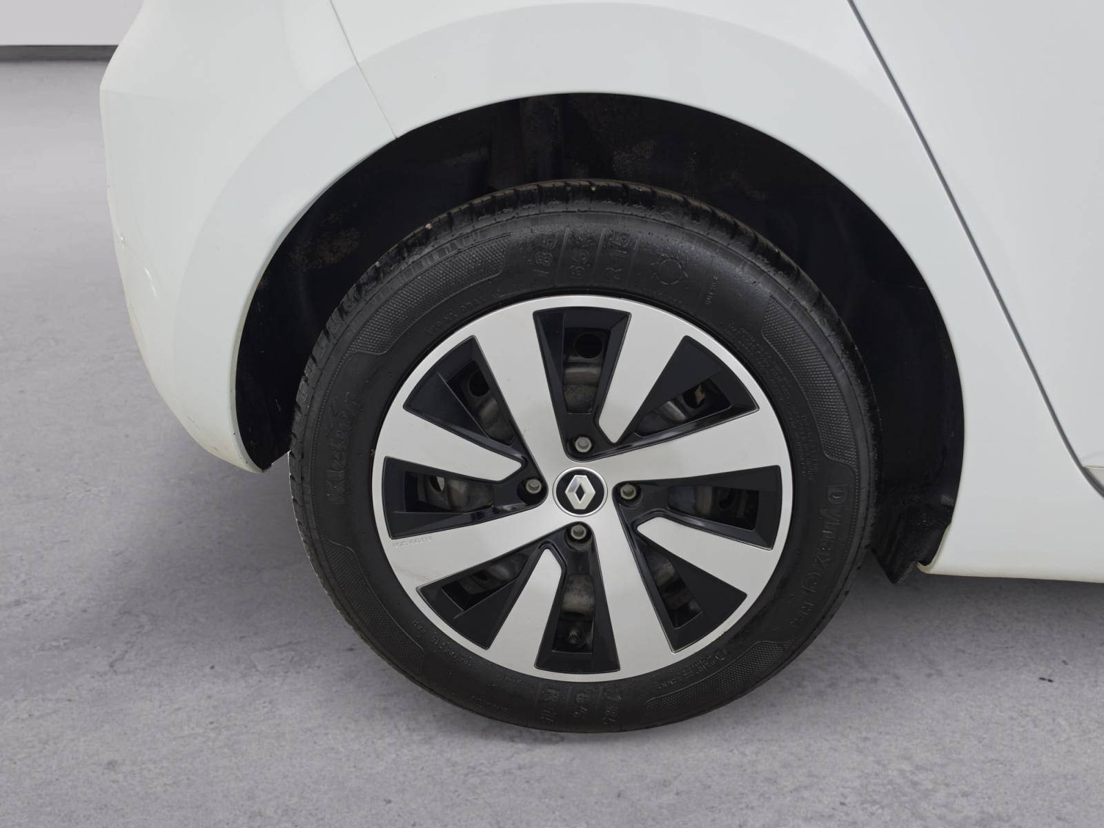 Vente en ligne Renault Clio 5 Clio TCe 90 au prix de 13 890 €
