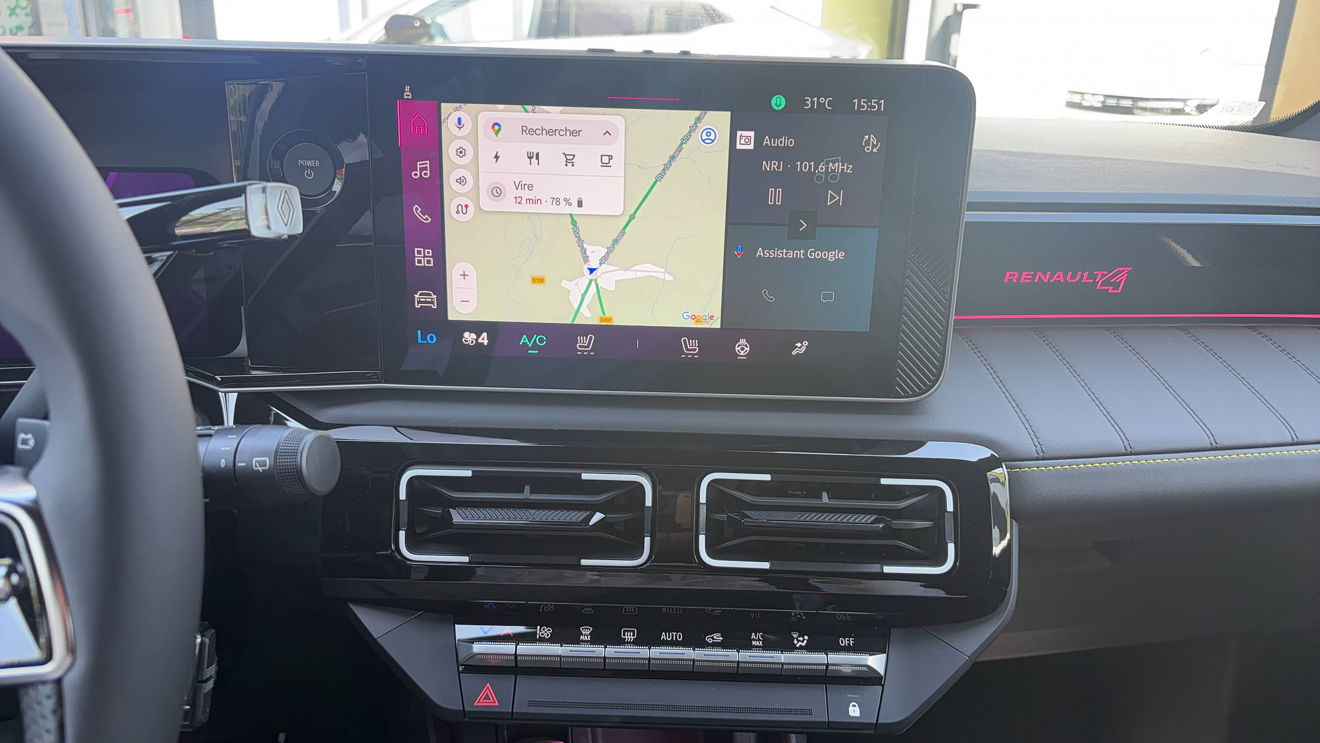 Vente en ligne Renault R4 E-Tech  150 ch autonomie confort au prix de 37 990 €