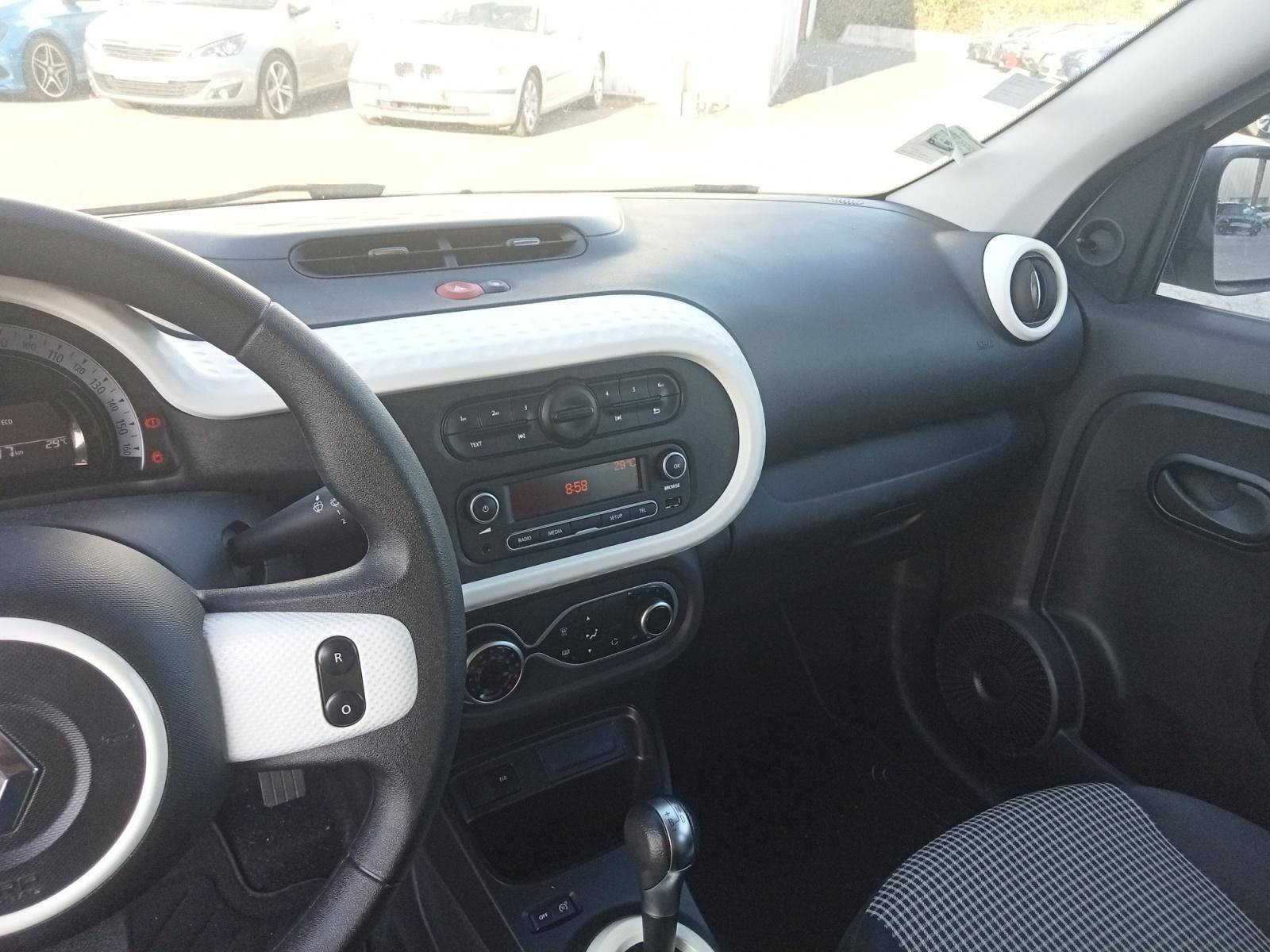 Vente en ligne Renault Twingo Electrique Twingo III E-Tech au prix de 10 950 €