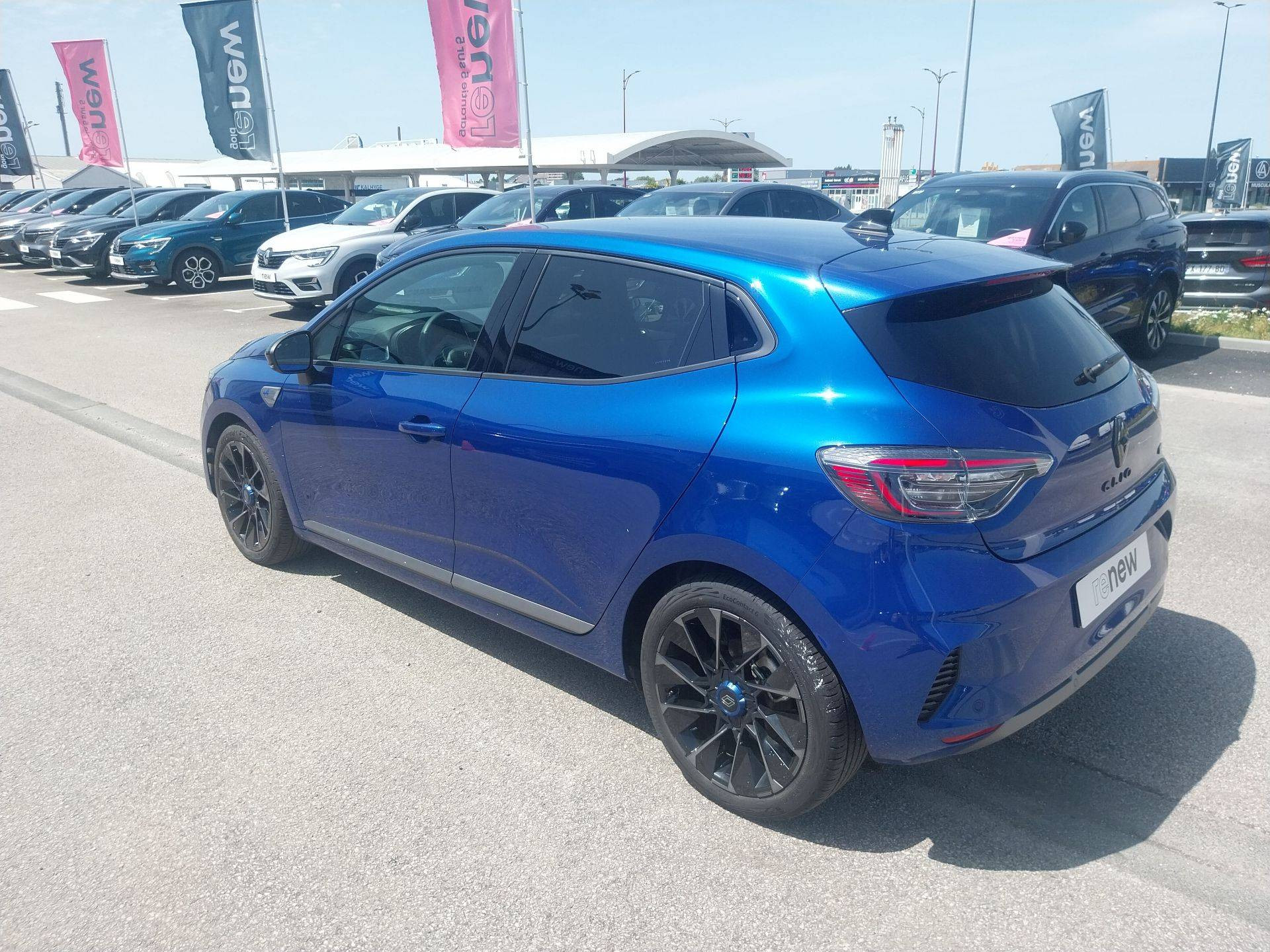 Vente en ligne Renault Clio 5 Clio E-Tech full hybrid 145 ch GSR2 au prix de 22 490 €