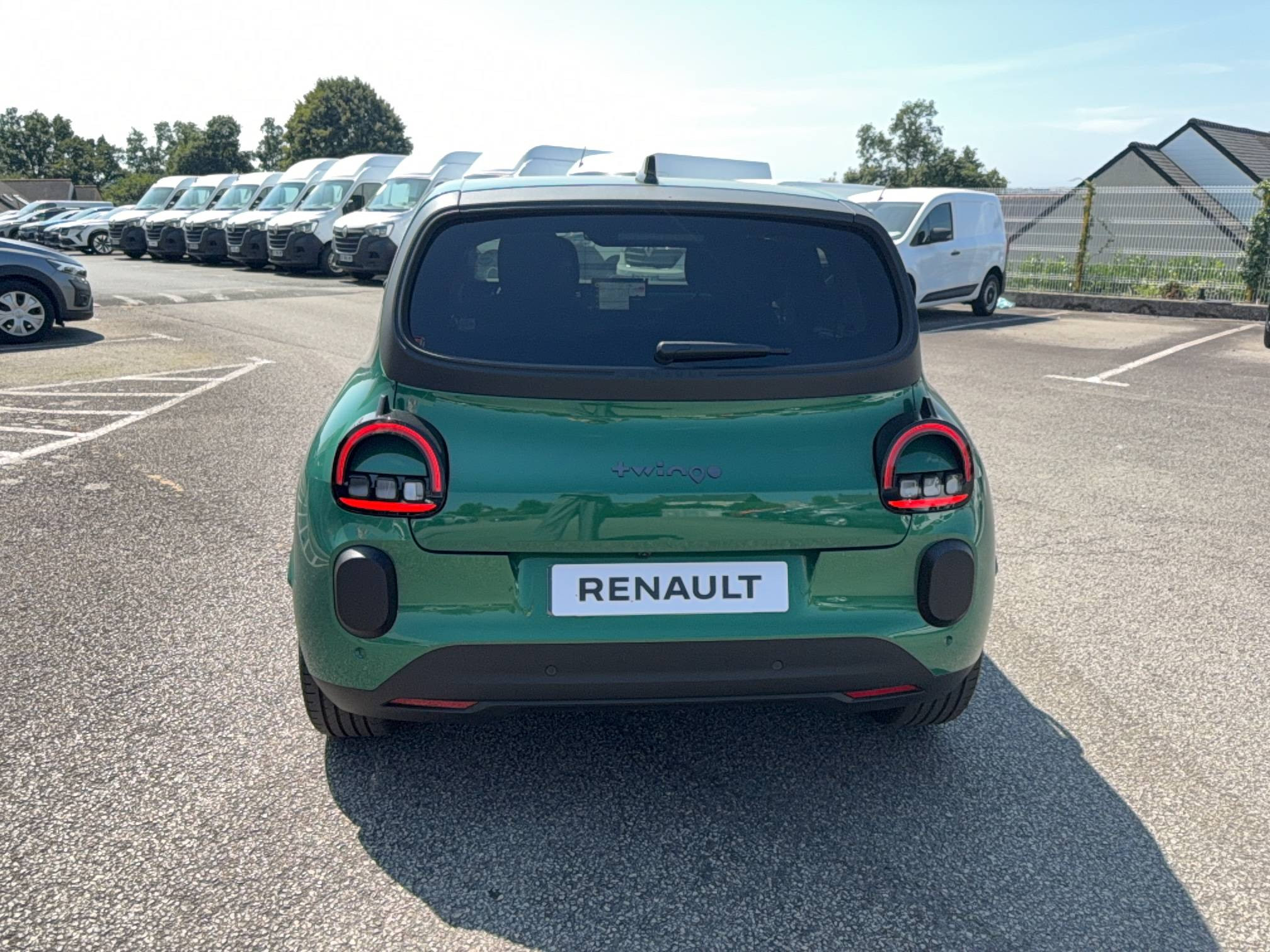 Vente en ligne Renault Twingo Electrique  80 ch autonomie urbaine au prix de 19 170 €