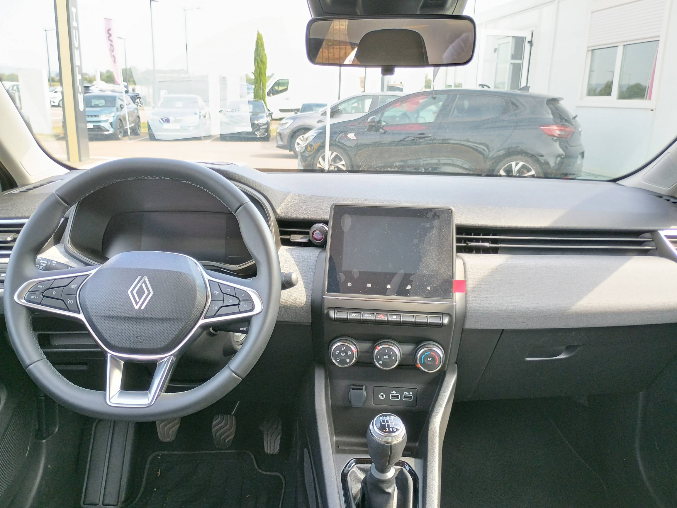Vente en ligne Renault Clio 5 Clio Eco-G 100 ch GSR2 au prix de 14 991 €