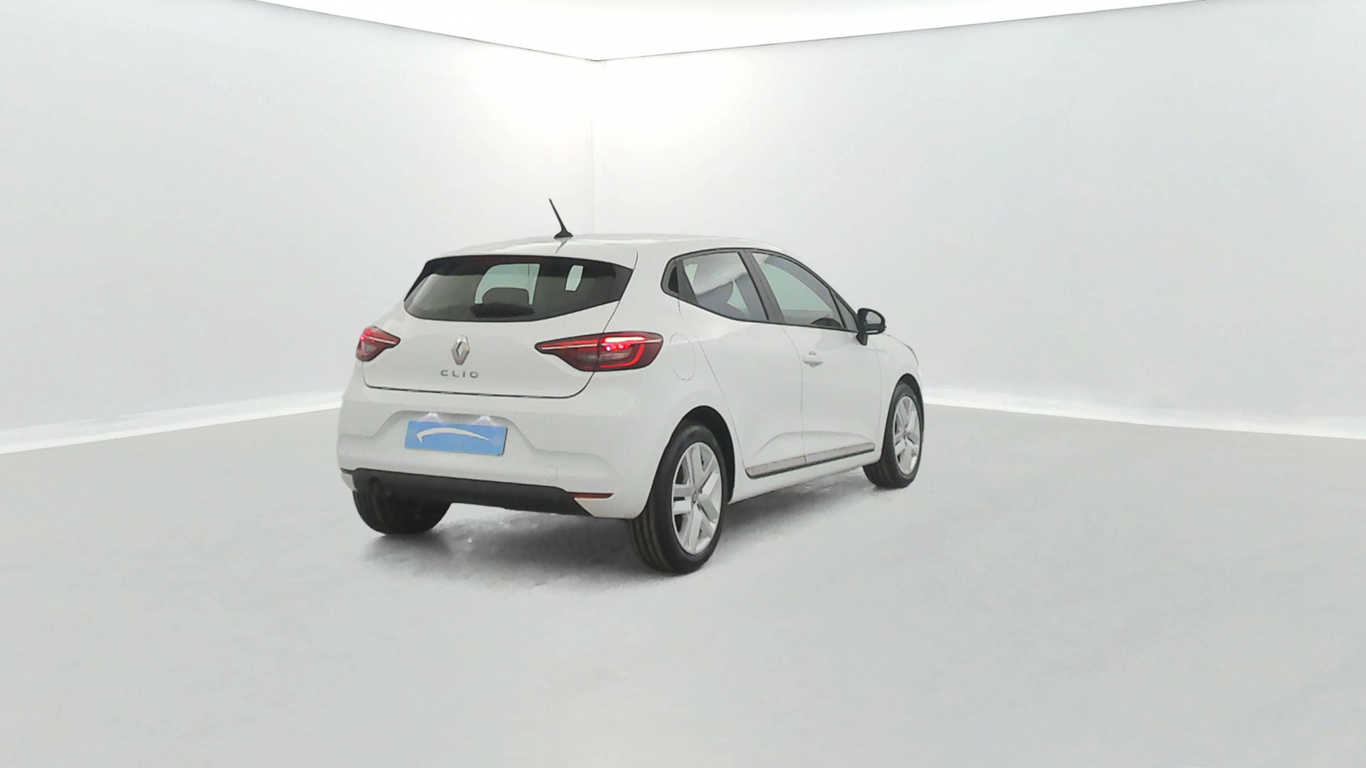 Vente en ligne Renault Clio 5 Clio SCe 65 - 21N au prix de 12 470 €