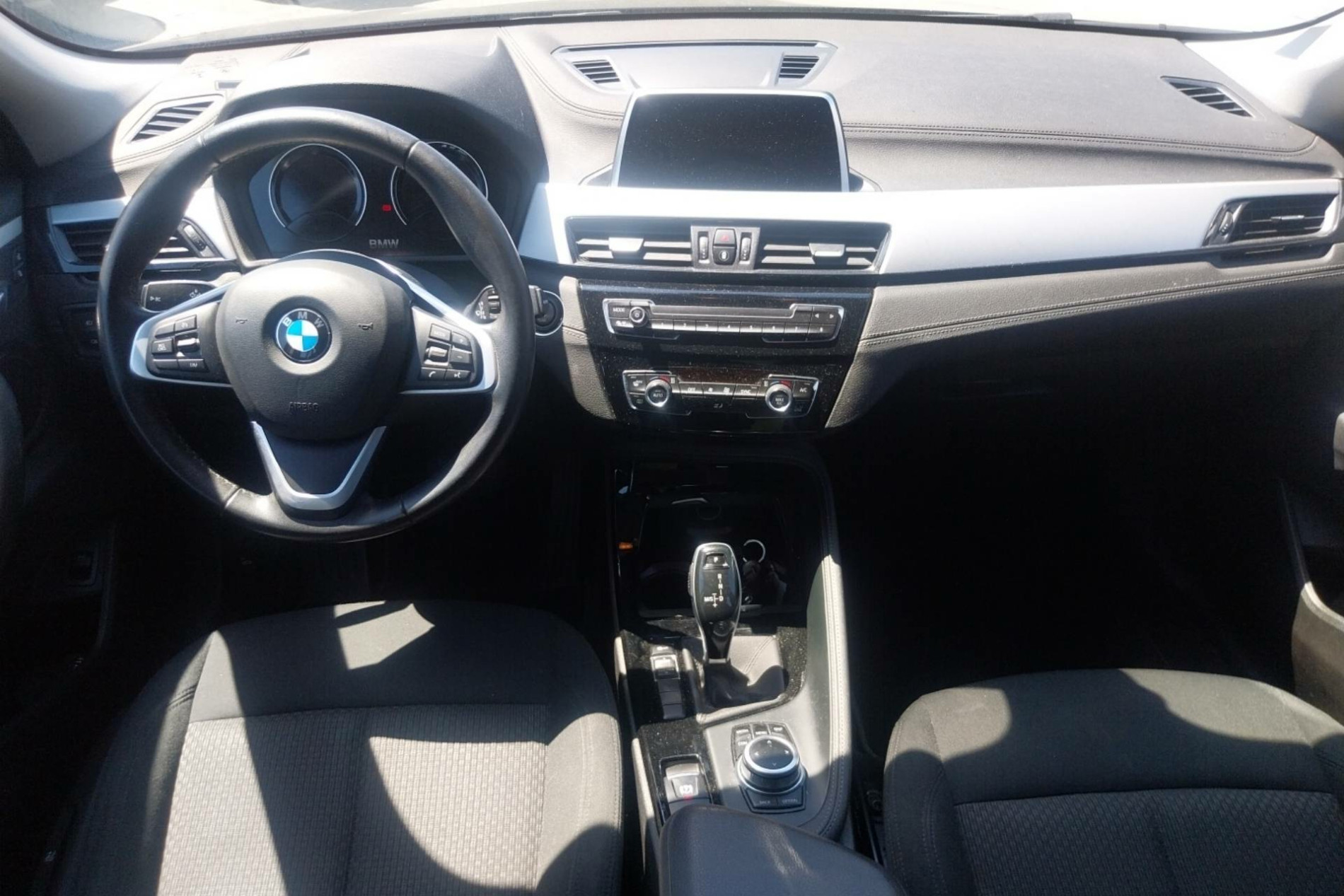 Vente en ligne Bmw X1 X1 sDrive 16d 116 ch DKG7 au prix de 17 690 €