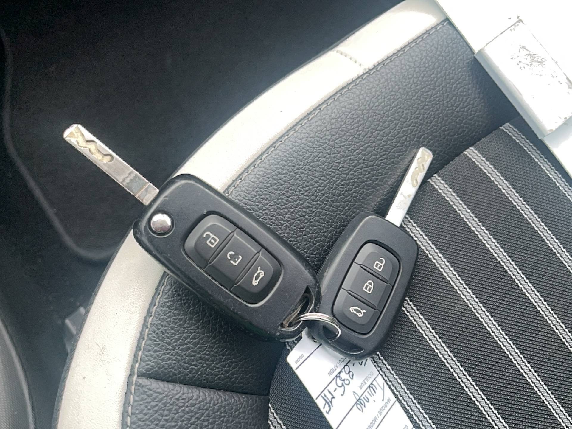 Vente en ligne Renault Twingo 3  SCe 65 au prix de 10 191 €