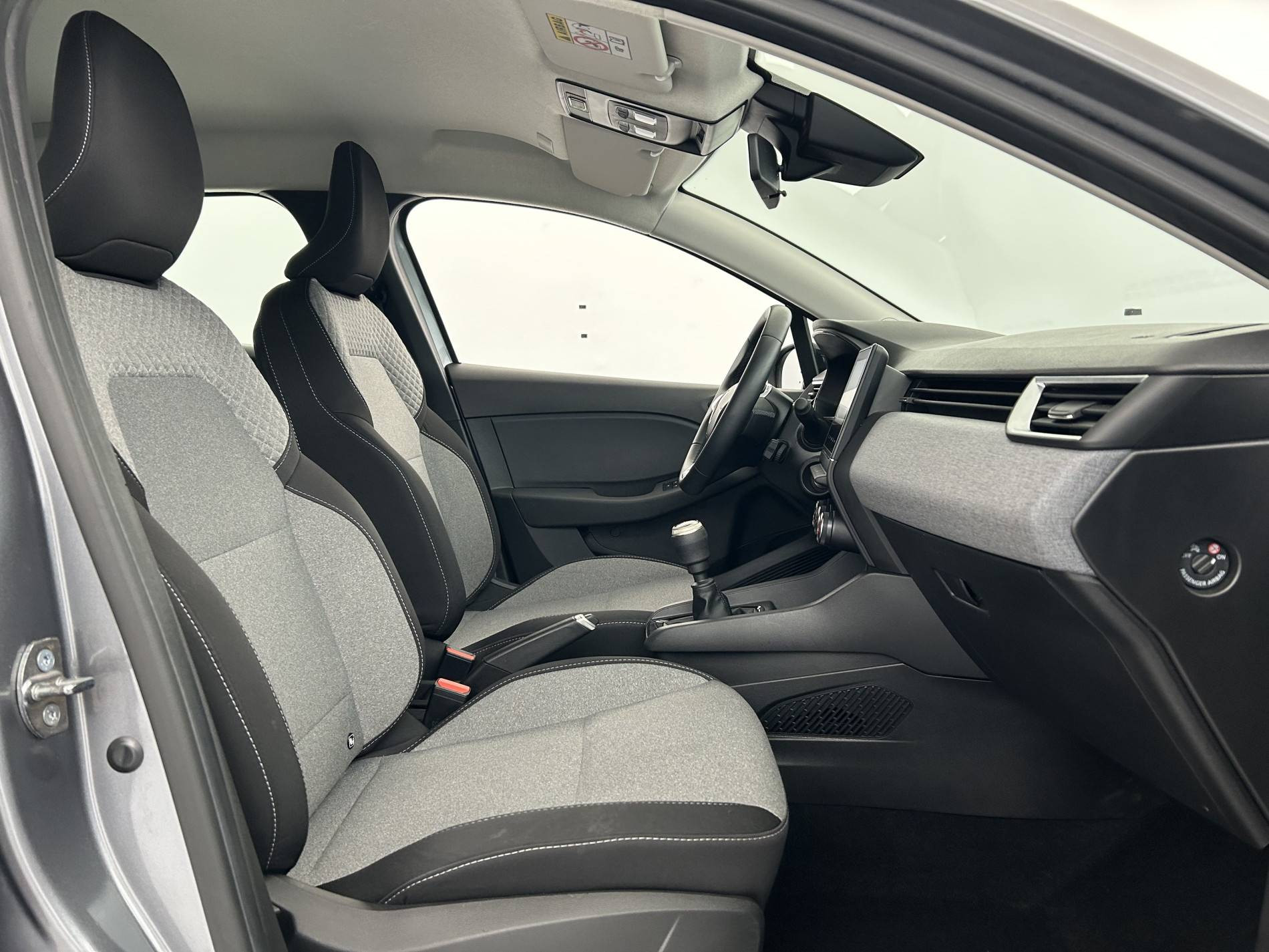 Vente en ligne Renault Clio 5 Clio TCe 90 au prix de 14 490 €