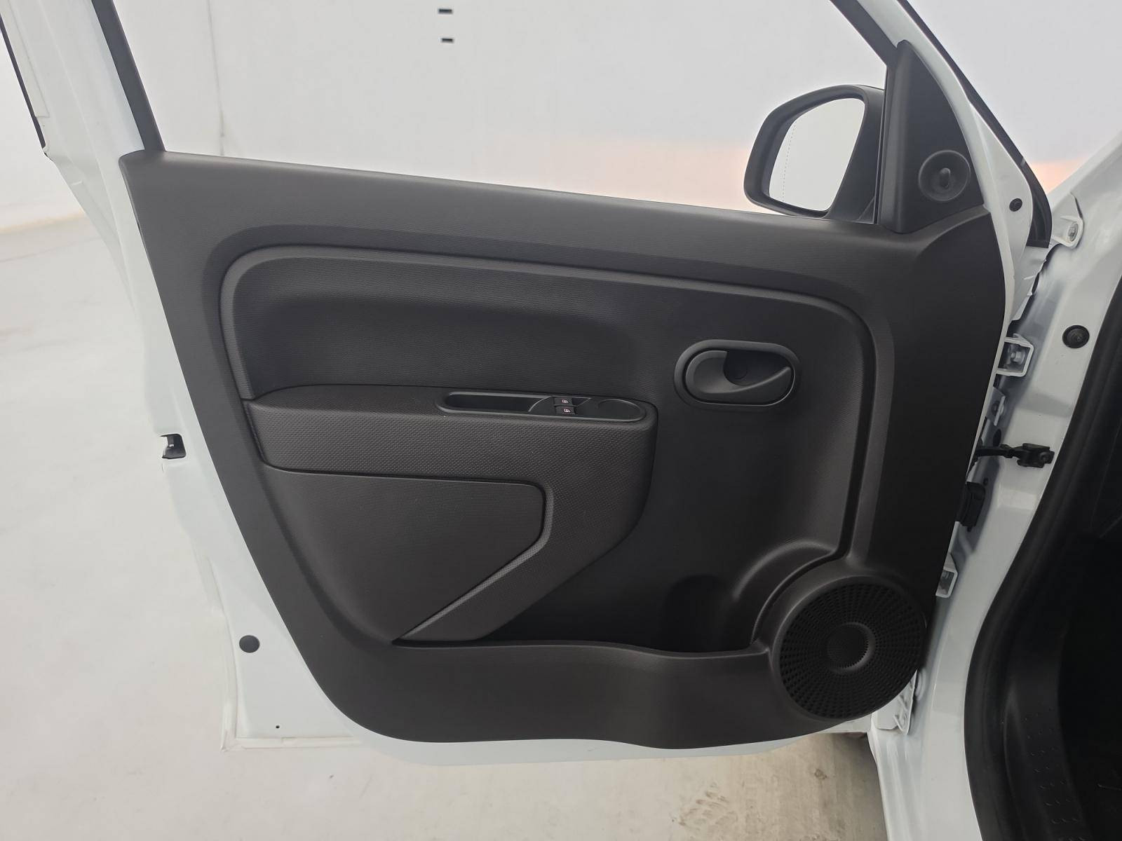 Vente en ligne Renault Twingo Electrique Twingo III E-Tech au prix de 11 990 €