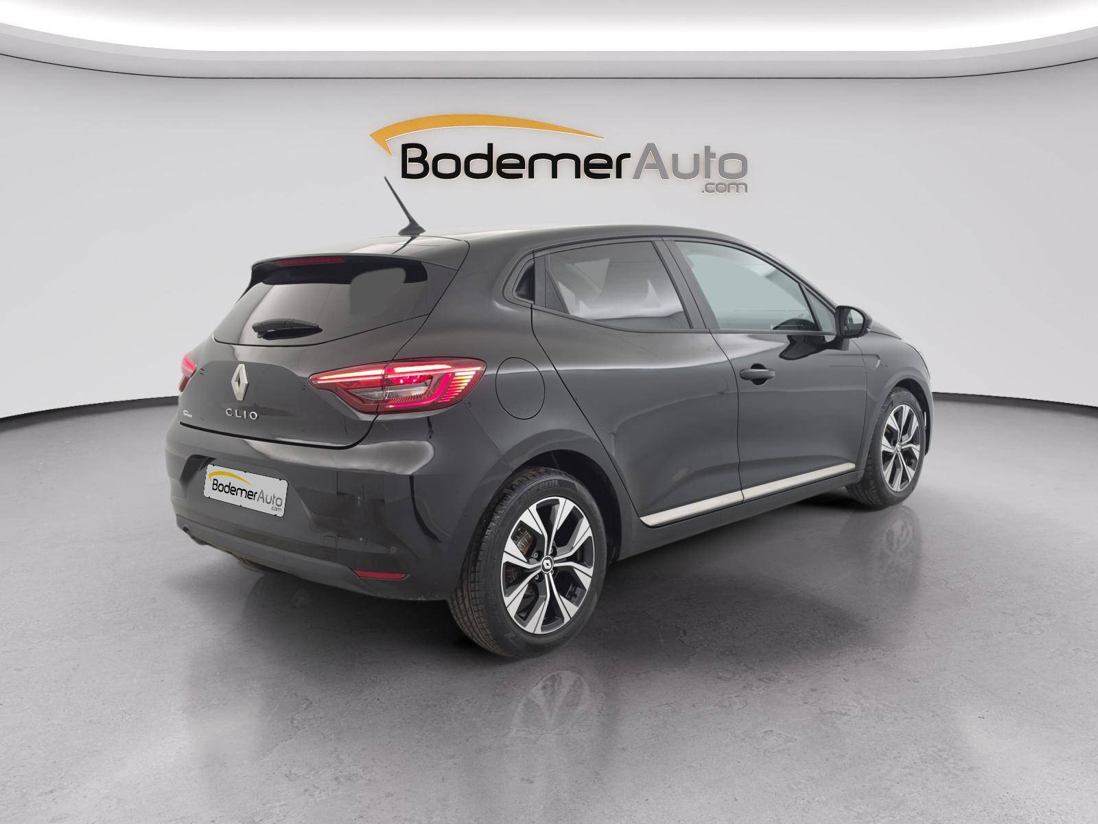 Vente en ligne Renault Clio 5 Clio TCe 90 au prix de 13 890 €