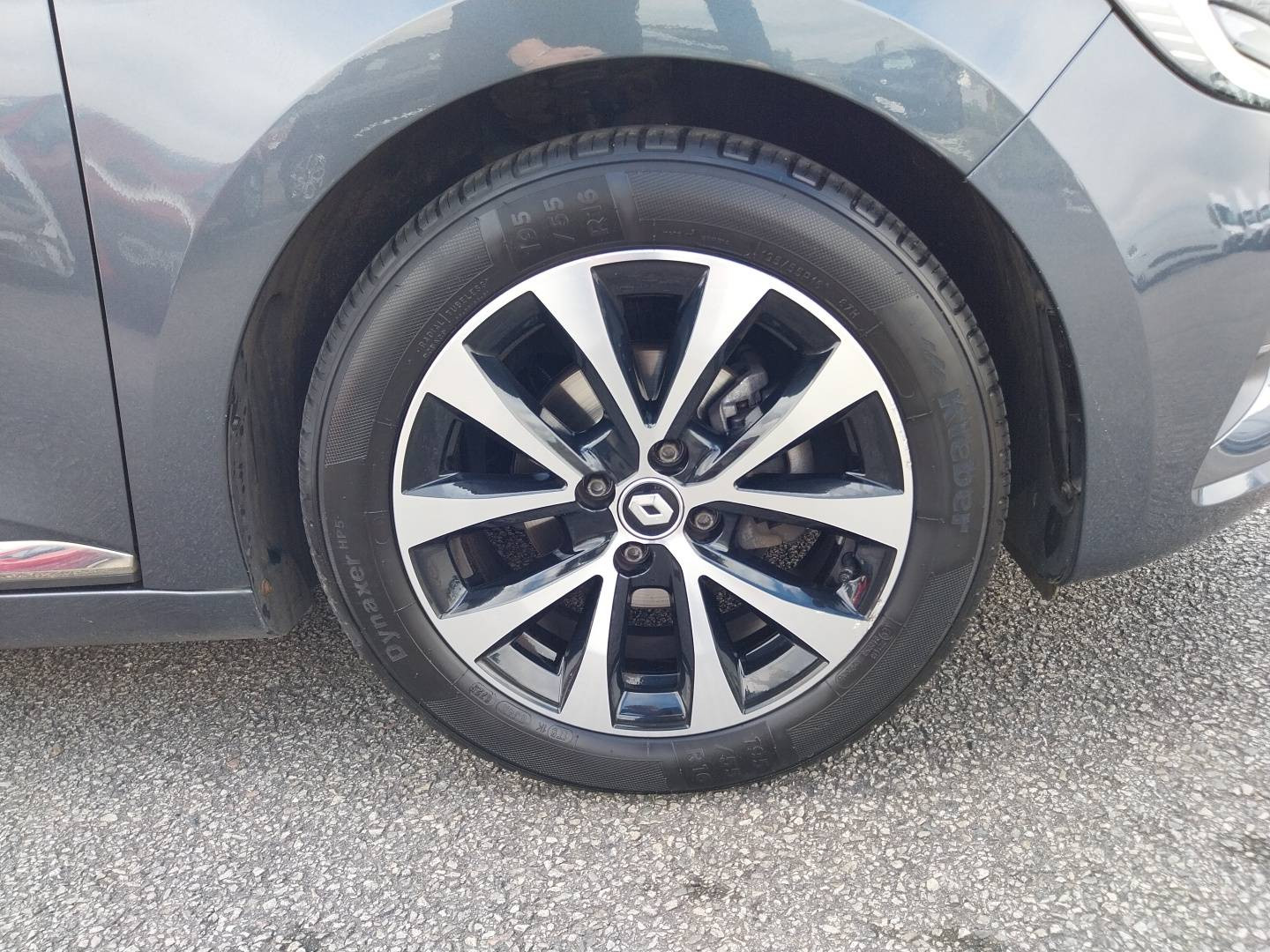 Vente en ligne Renault Clio 5 Clio TCe 100 GPL - 21N au prix de 14 490 €
