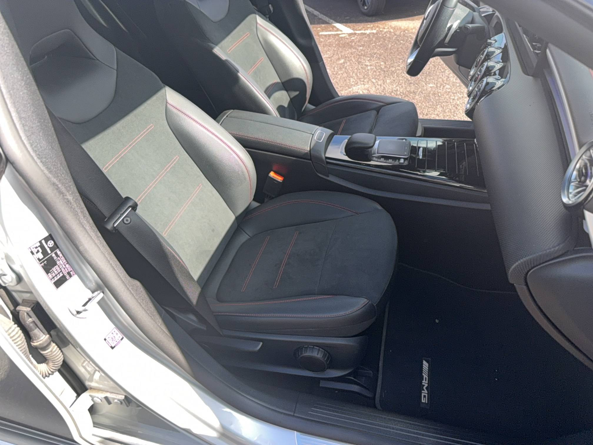 Vente en ligne Mercedes CLA Shooting Brake CLA Coupé 180 d 8G-DCT au prix de 25 990 €