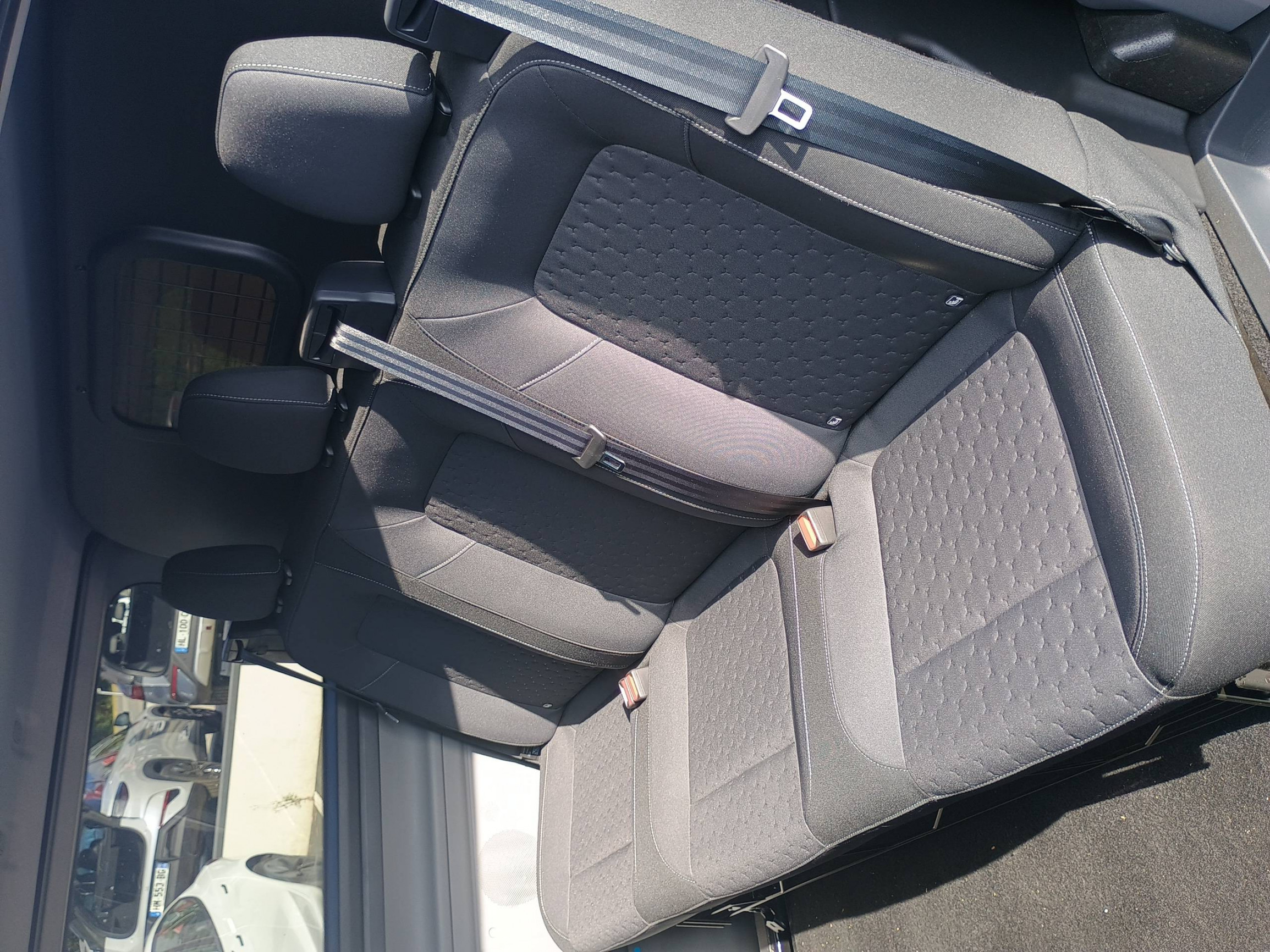 Vente en ligne Ford Transit Custom  300 L1H1 2.0 ECOBLUE 136 CH BVA8 au prix de 36 490 €