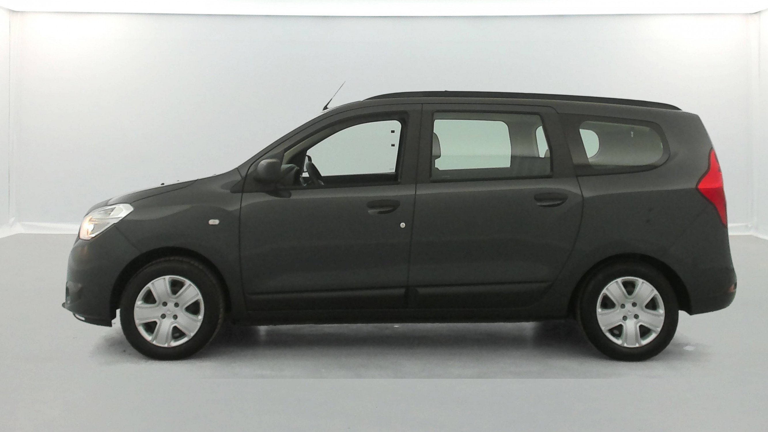 Vente en ligne Dacia Lodgy  Blue dCi 95 7 places au prix de 16 590 €
