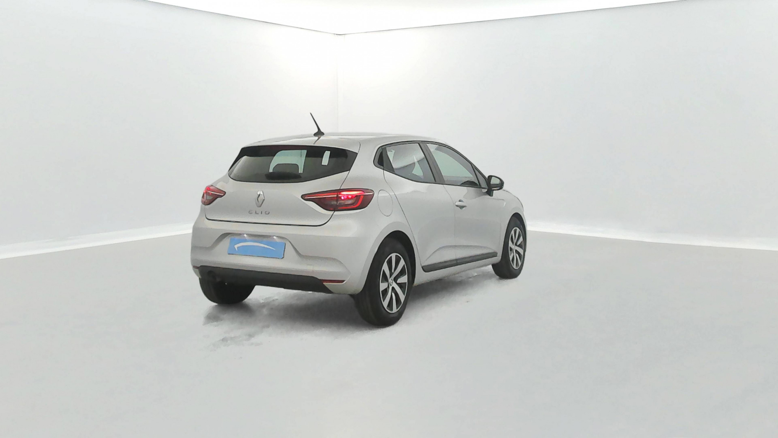 Vente en ligne Renault Clio 5 Clio TCe 90 au prix de 15 990 €