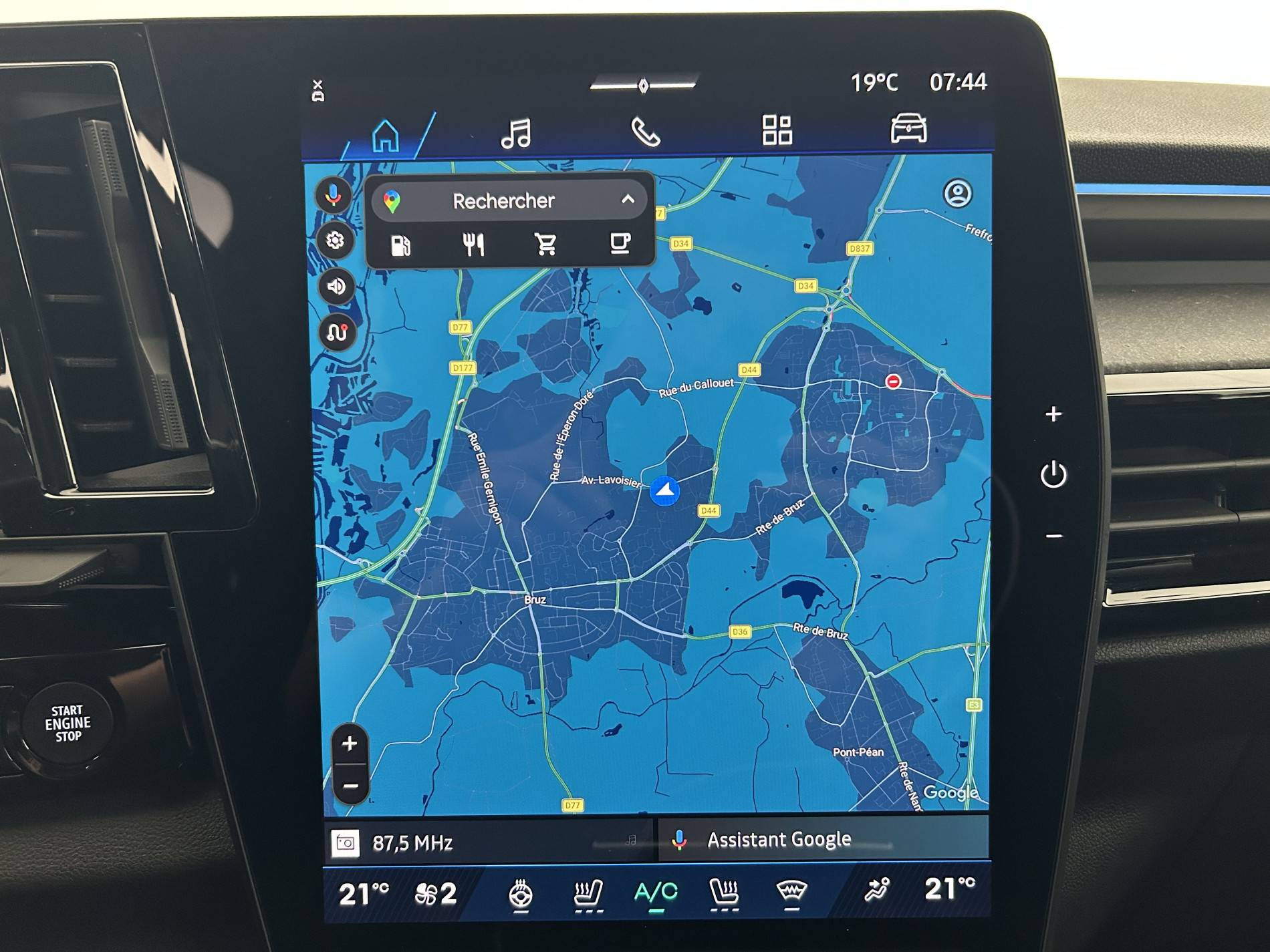 Vente en ligne Renault Rafale  E-Tech full hybrid 200 ch au prix de 40 990 €