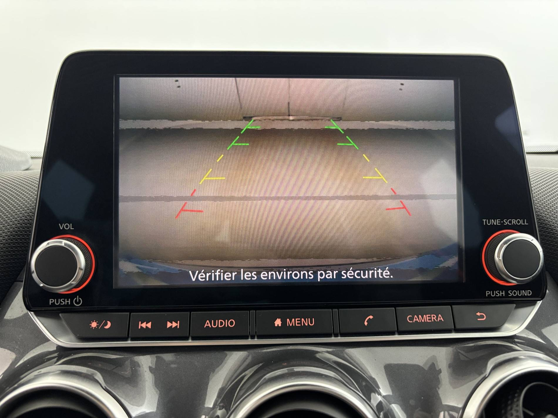 Vente en ligne Nissan Juke  DIG-T 117 au prix de 14 490 €