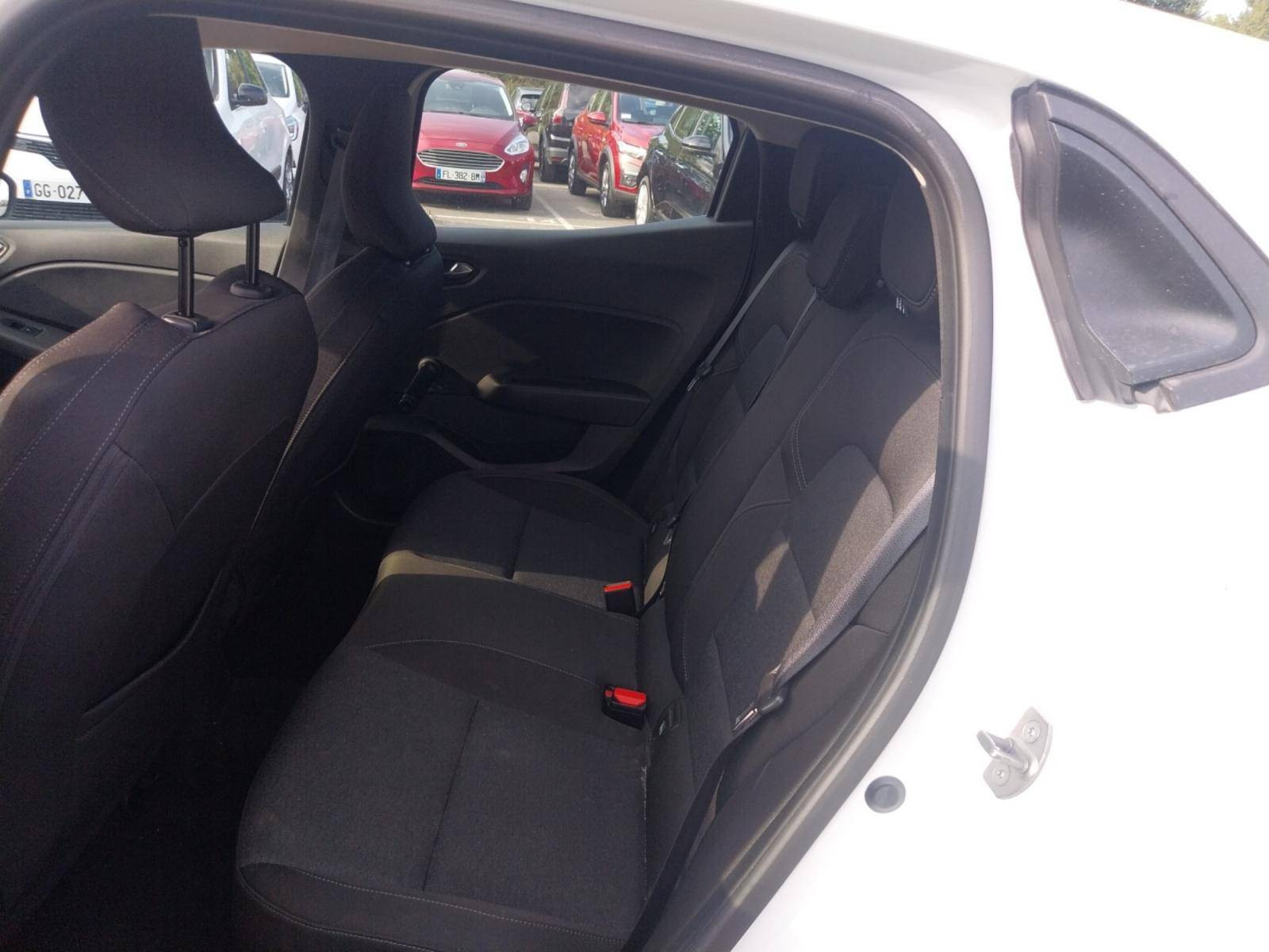 Vente en ligne Renault Clio 5 Clio TCe 90 au prix de 12 490 €