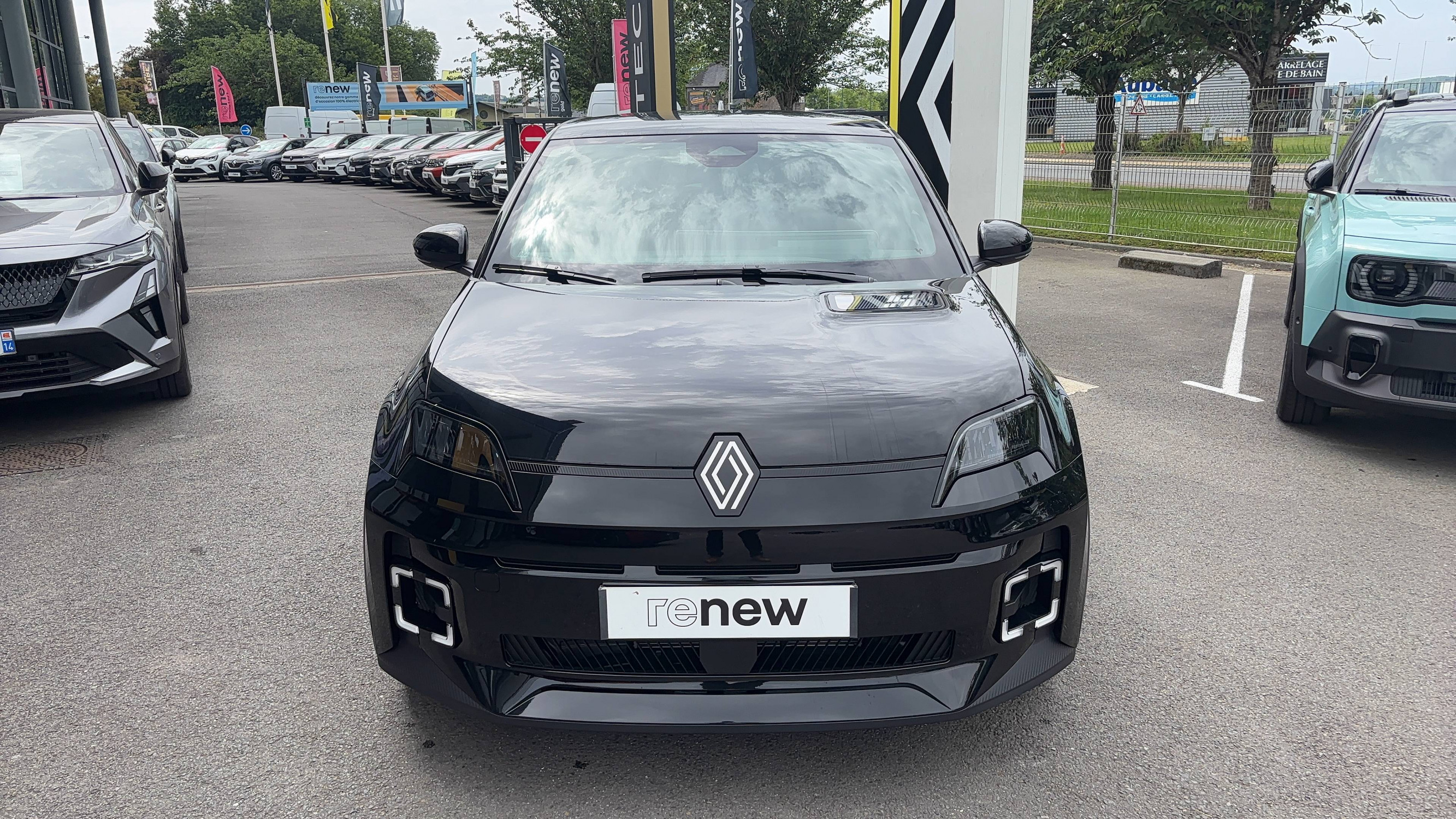 Vente en ligne Renault R5 E-Tech  120 ch autonomie urbaine au prix de 29 990 €