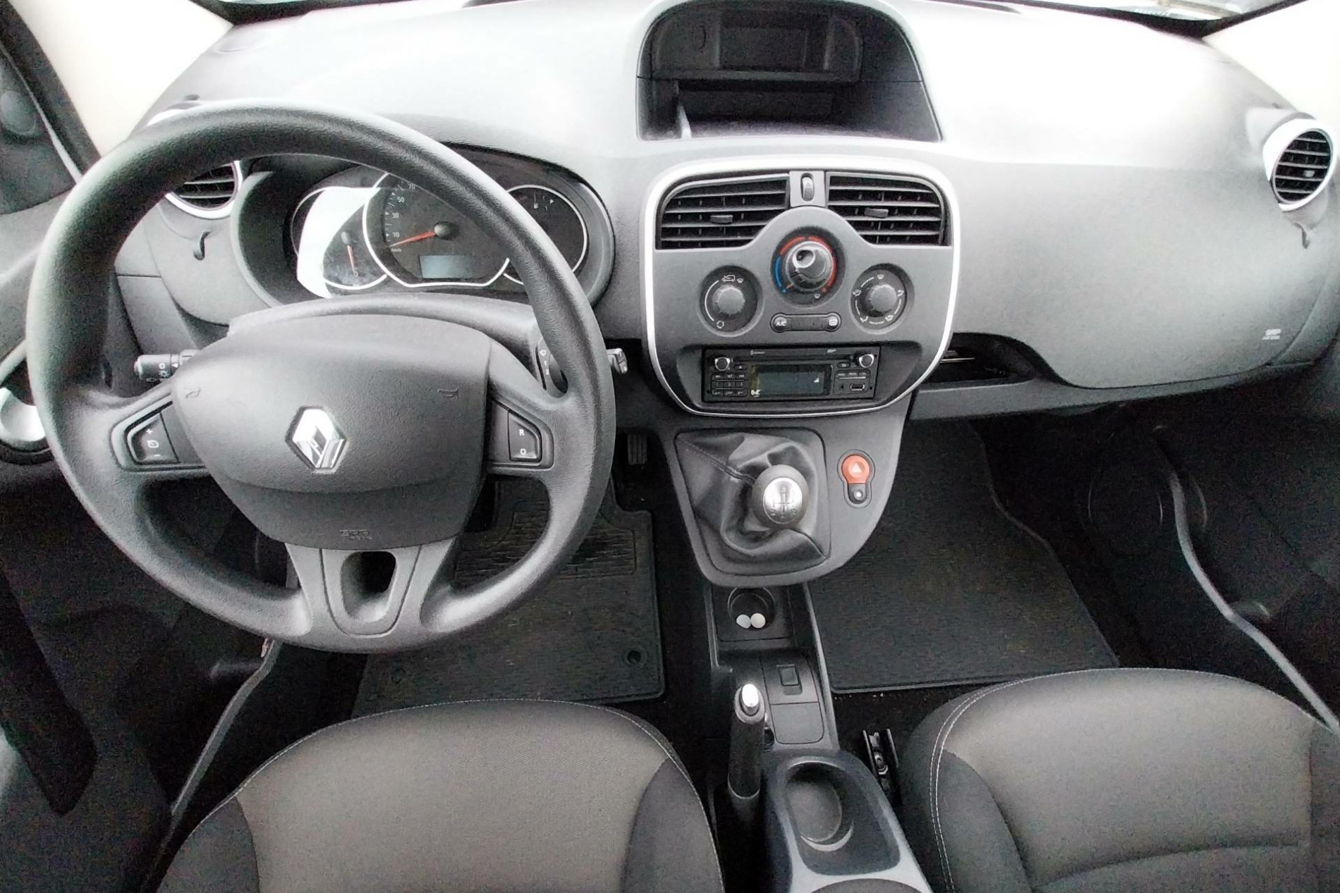 Vente en ligne Renault Kangoo  dCi 75 Energy au prix de 13 990 €