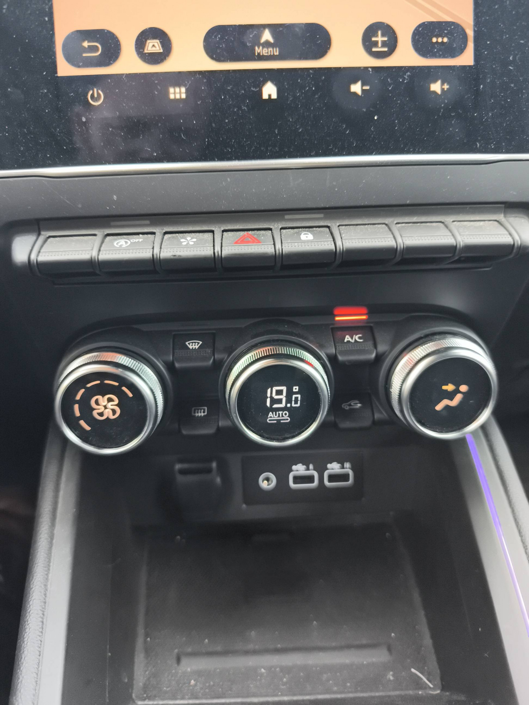 Vente en ligne Renault Clio 5 Clio TCe 90 au prix de 18 490 €