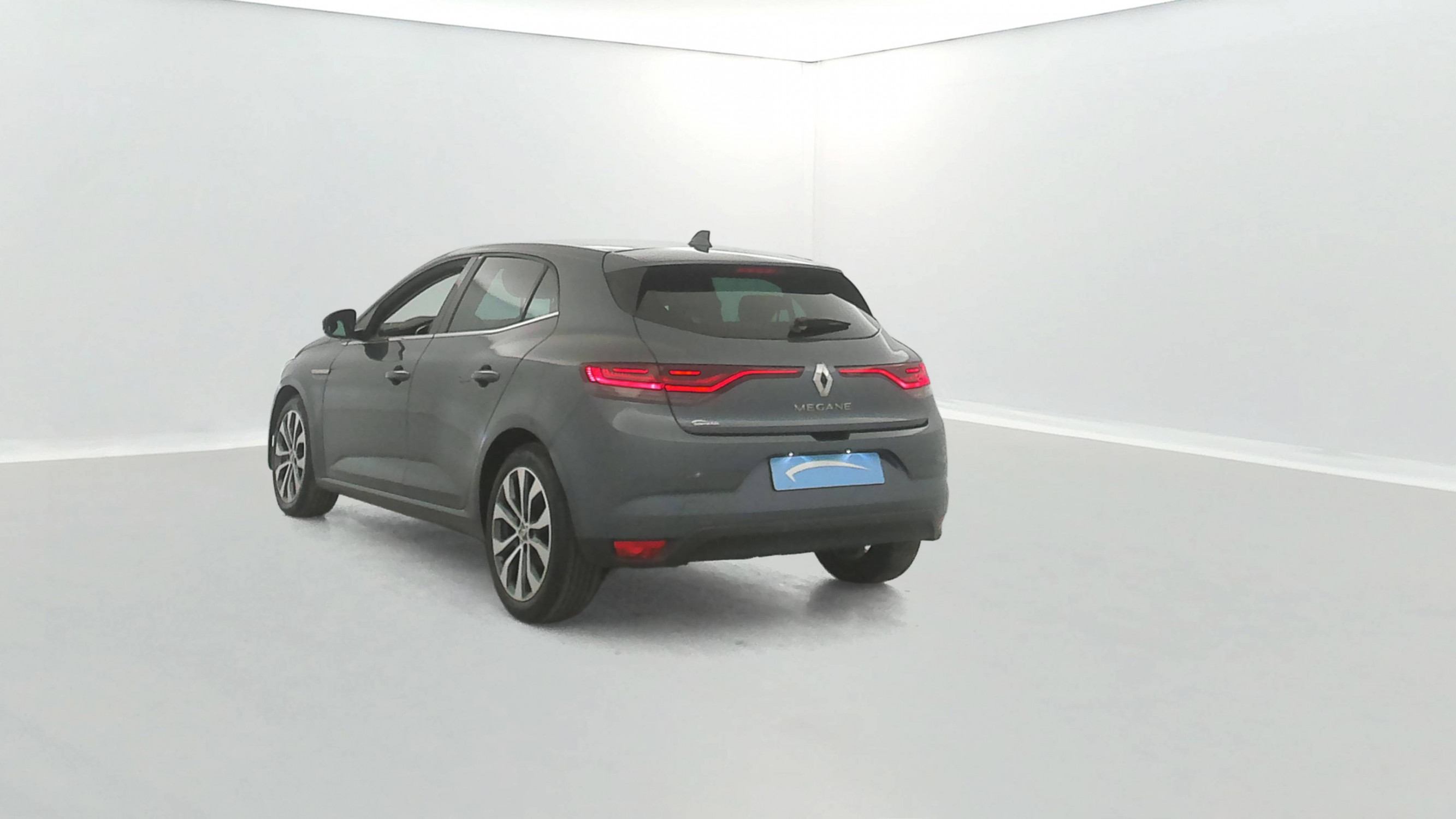 Vente en ligne Renault Megane 4  Blue dCi 115 EDC au prix de 19 690 €