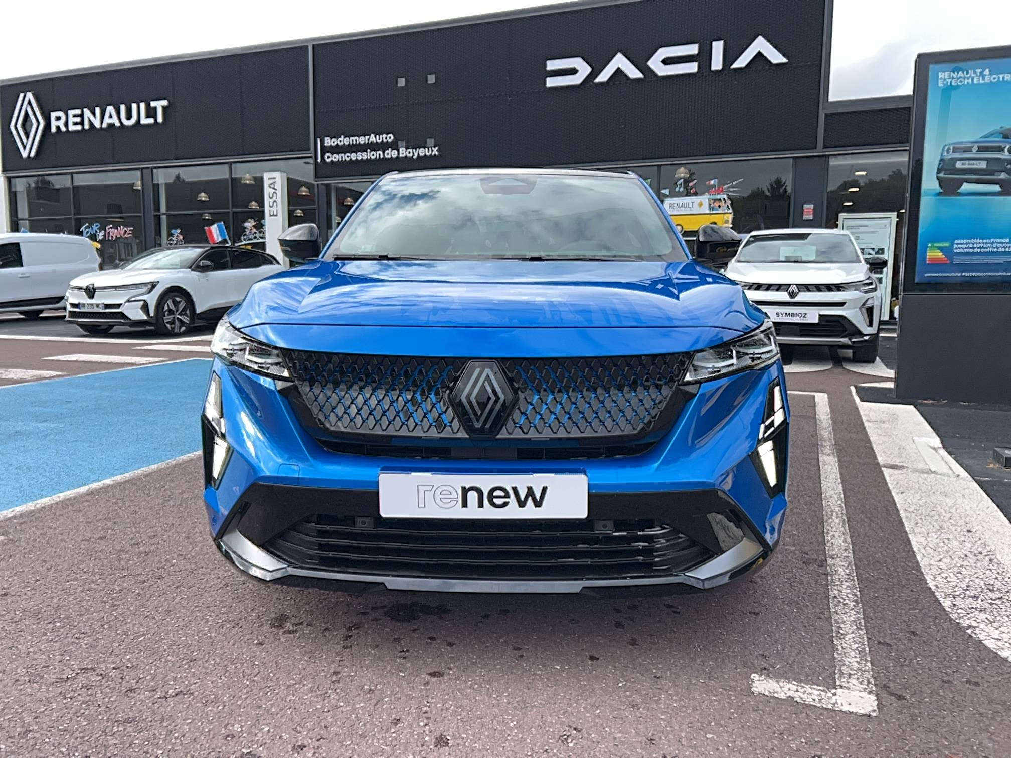 Vente en ligne Renault Rafale  E-Tech full hybrid 200 au prix de 42 990 €